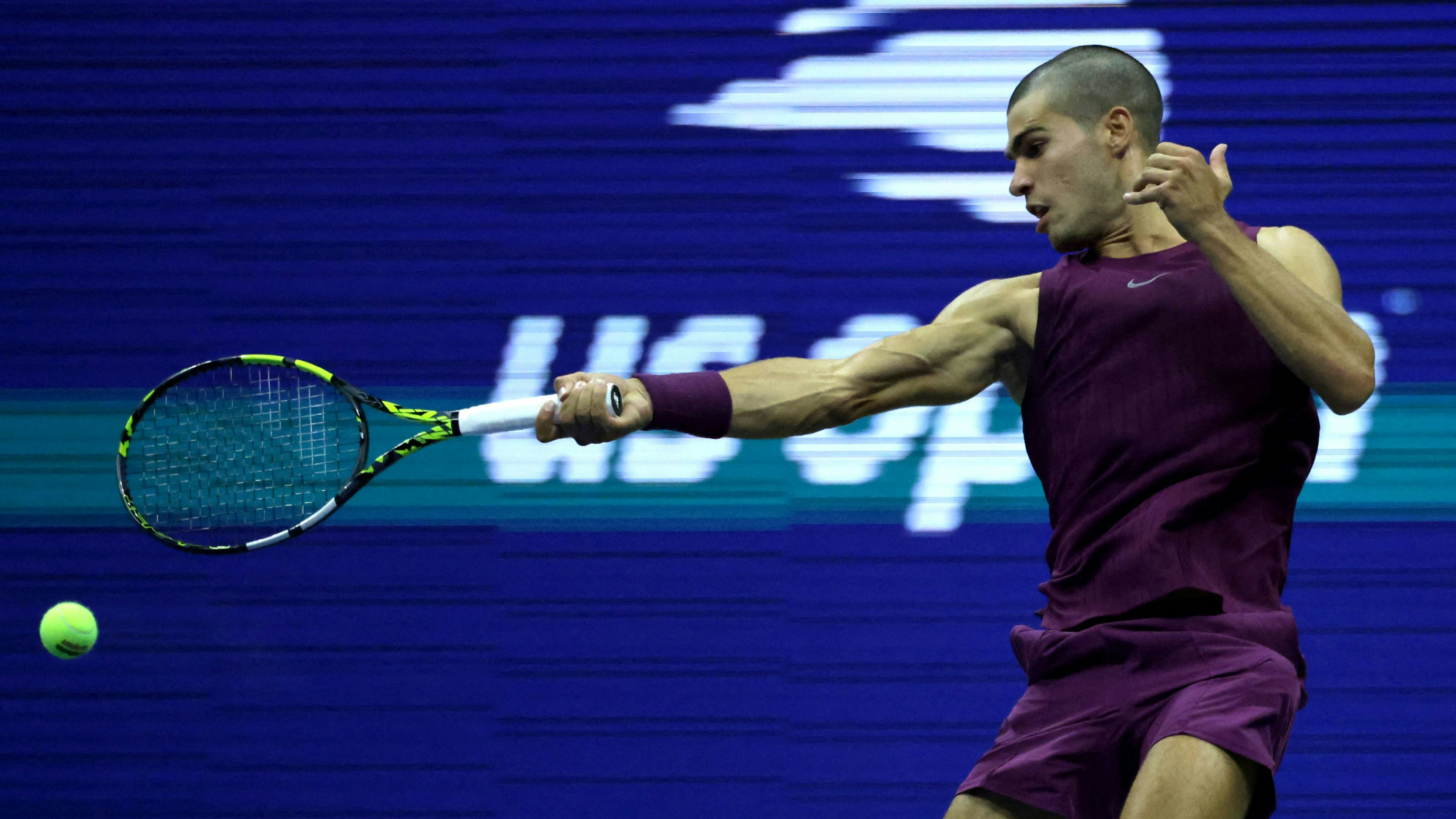 Heute.at - Alcaraz plötzlich mit Glatze – mit Maschine vertan