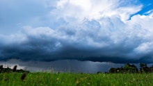 Kaltfront bringt Schauer und Gewitter nach Österreich