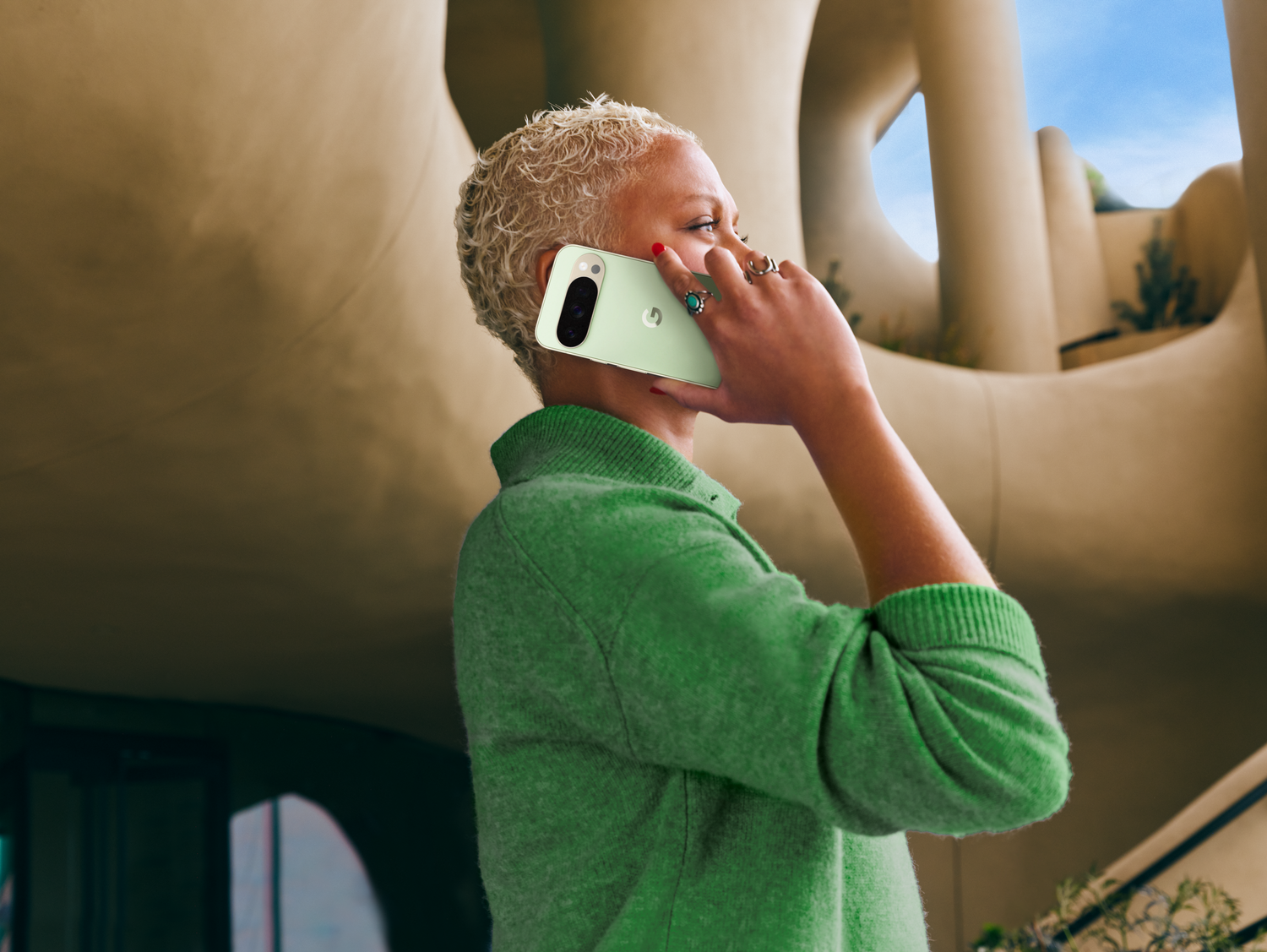 Gooles neue Pixel 10 sind die ersten Smartphones, über die man WhatsApp-Gespräche über Satellit führen kann.