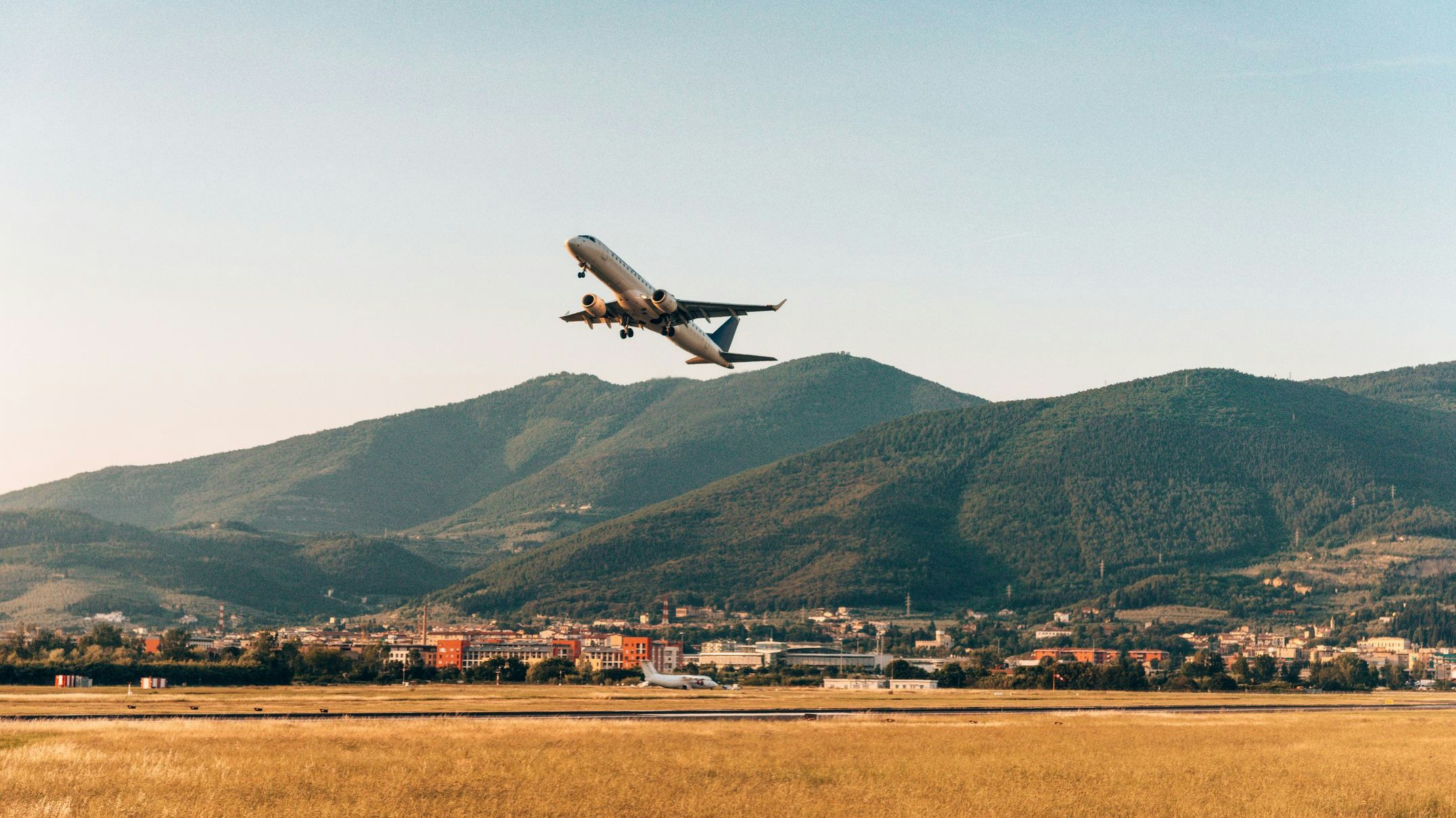Heute.at - Plötzlich müssen 20 Passagiere raus – Grund überrascht