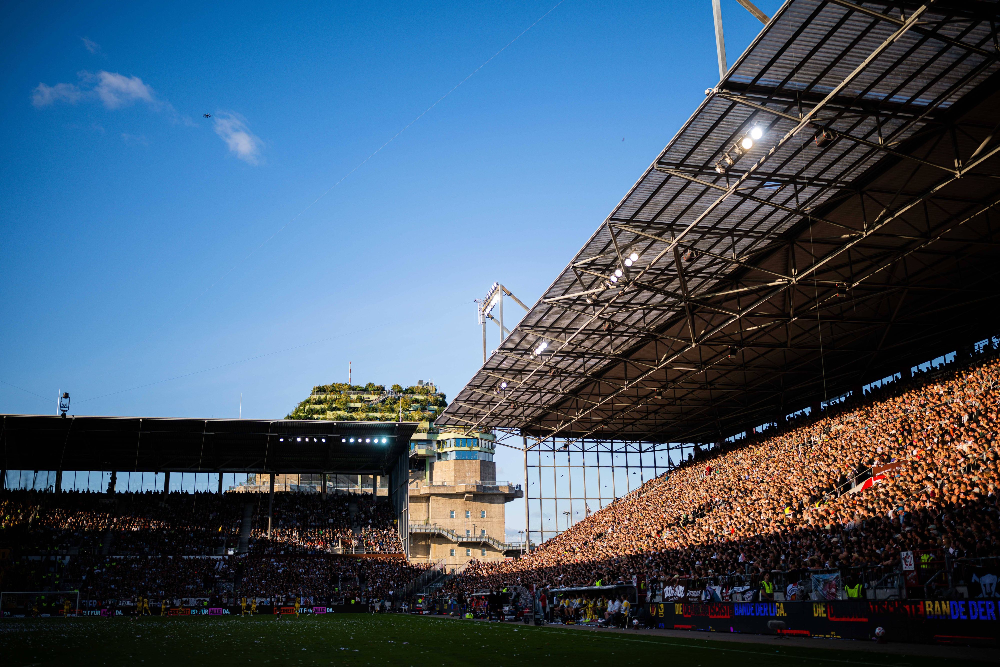 Ein Dortmund-Anhänger starb am Sonntag-Nachmittag im Spital. 