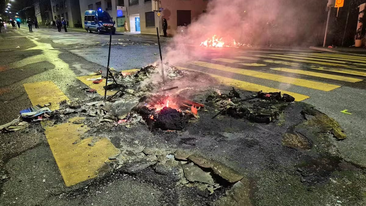 Heute.at - Lage in Lausanne eskaliert erneut – mehrere Festnahmen