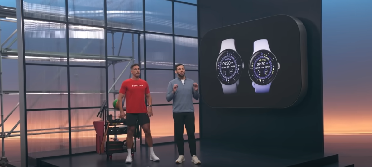 Google bei der Vorstellung der neuen Satellitenkommunikation auf der Pixel Watch 4.