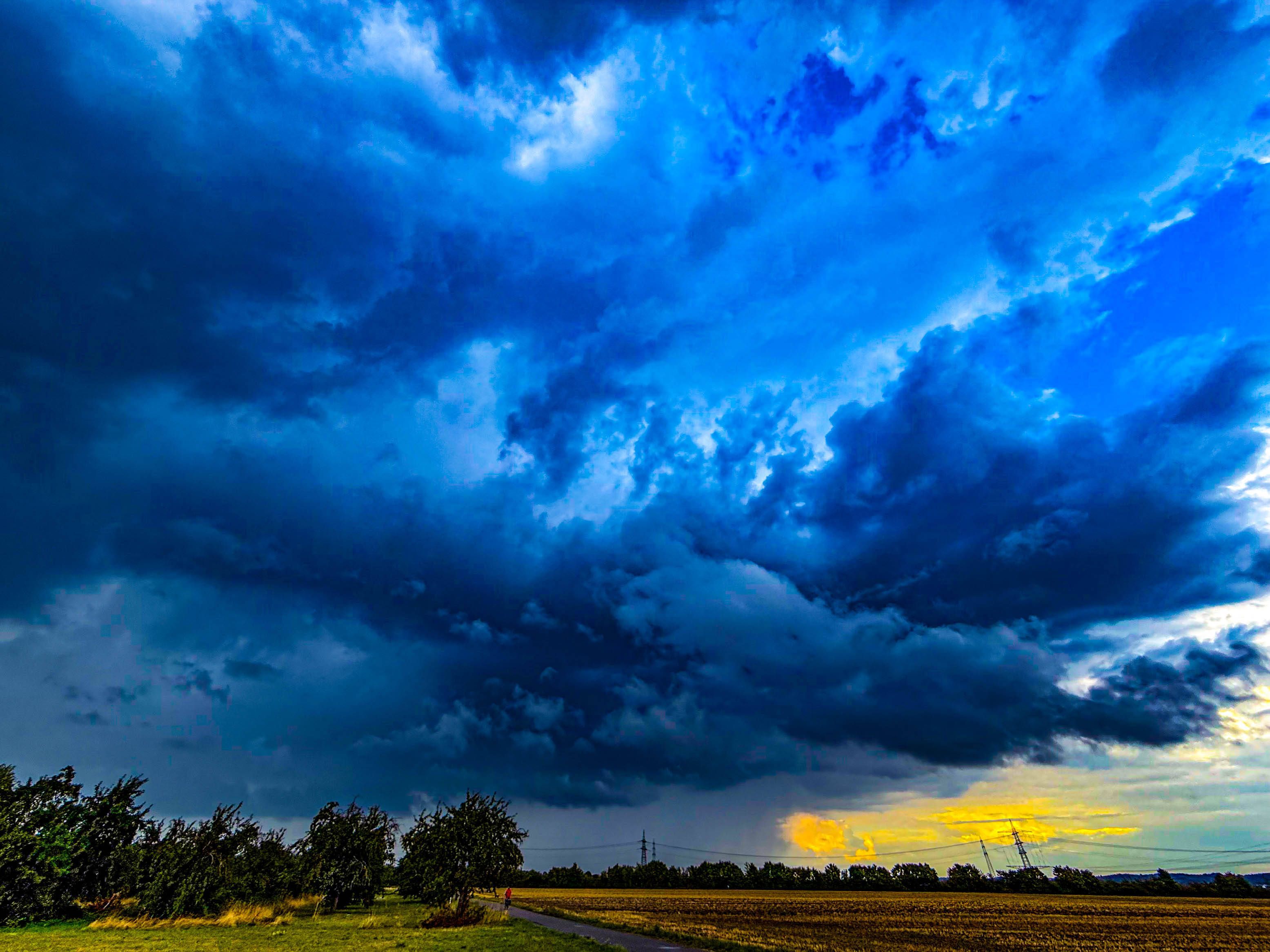 Österreich muss sich am Sonntag stellenweise auf Gewitter einstellen.