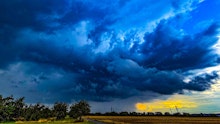 Schwere Gewitter ziehen jetzt direkt über Österreich