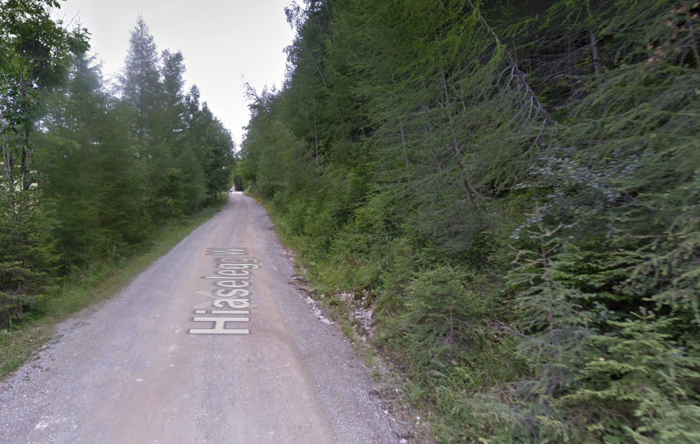 Der Jugendliche fuhr mit seinem Auto von Hiaslegg durch den Rötzgraben in Fahrtrichtung Trofaiach.
