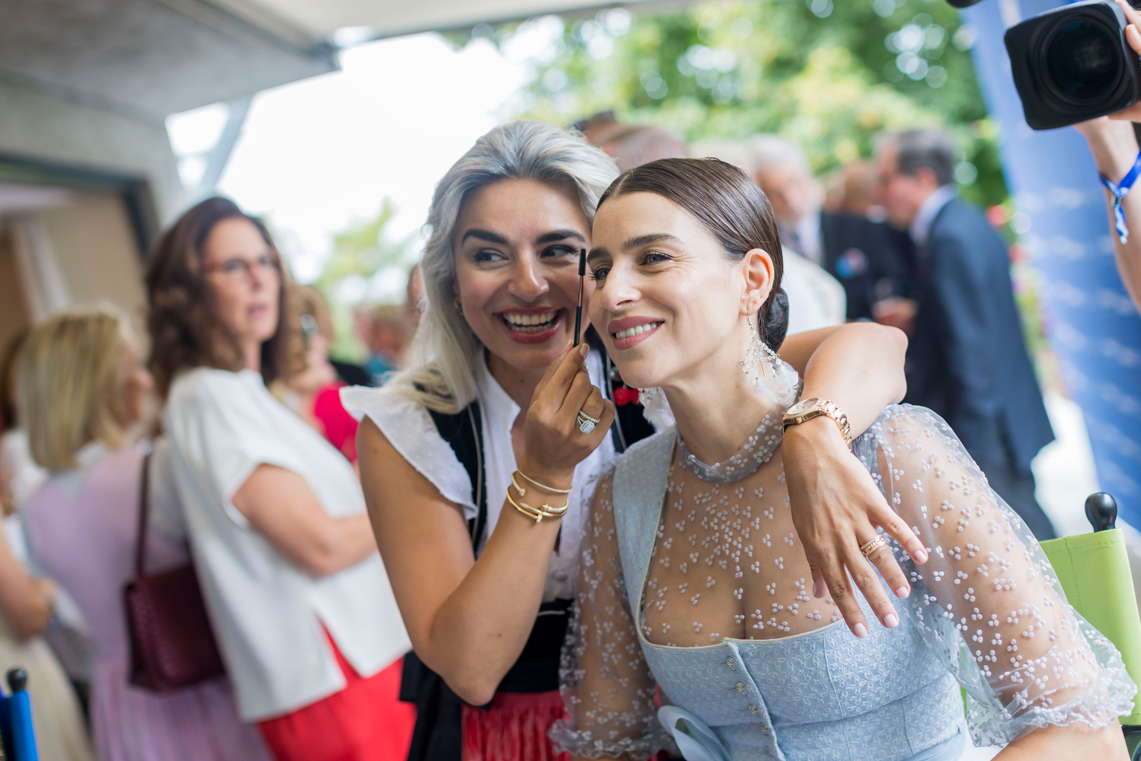 Amra Deisenhammer mit Asmik Grigorian