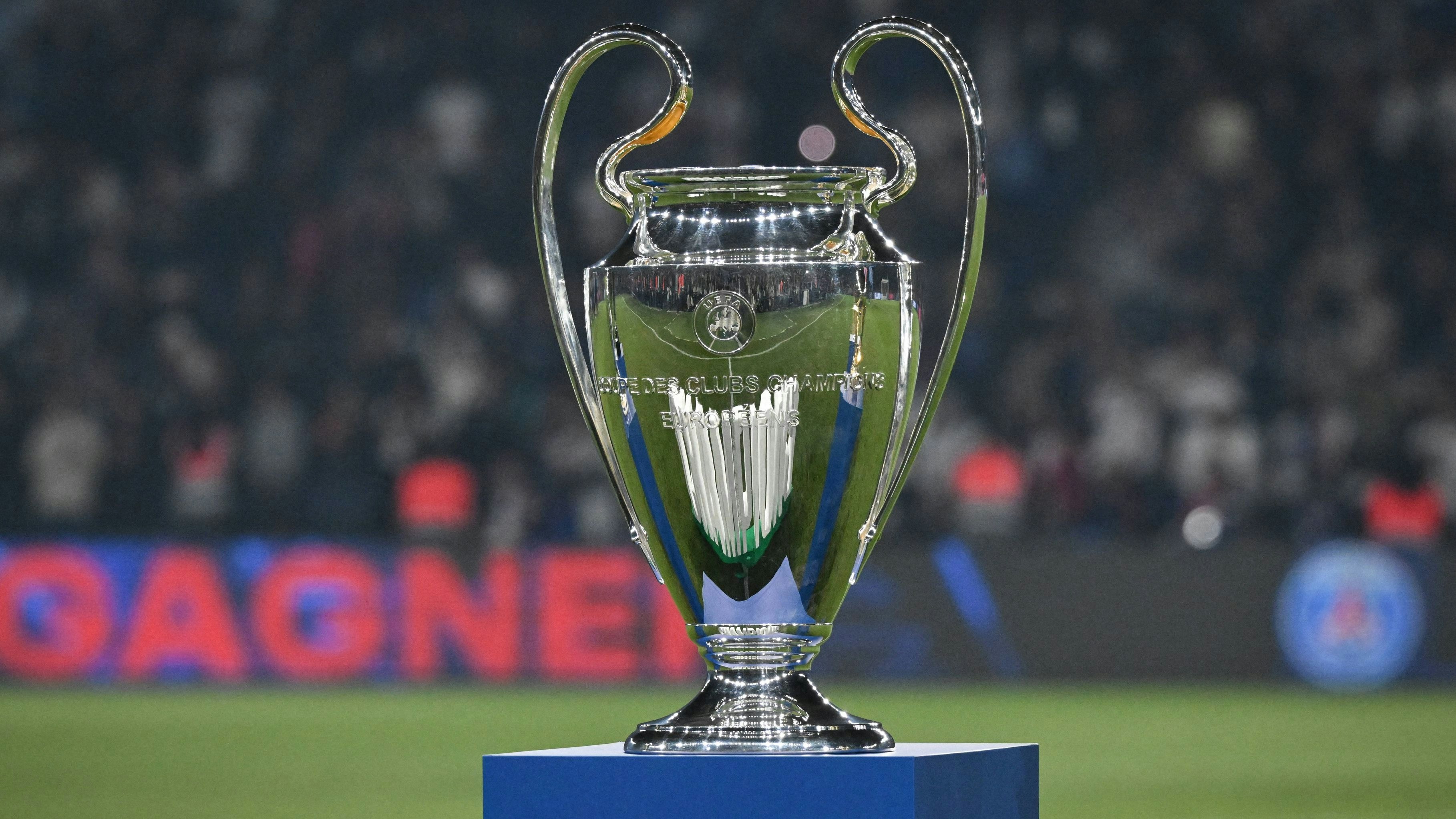 Um diesen Pokal geht es in der Champions League. Ausgelost wird am Donnerstag. 