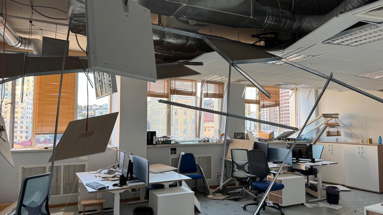 Heute.at - Putin-Bomben treffen Gebäude der EU-Vertretung in Kyjiw