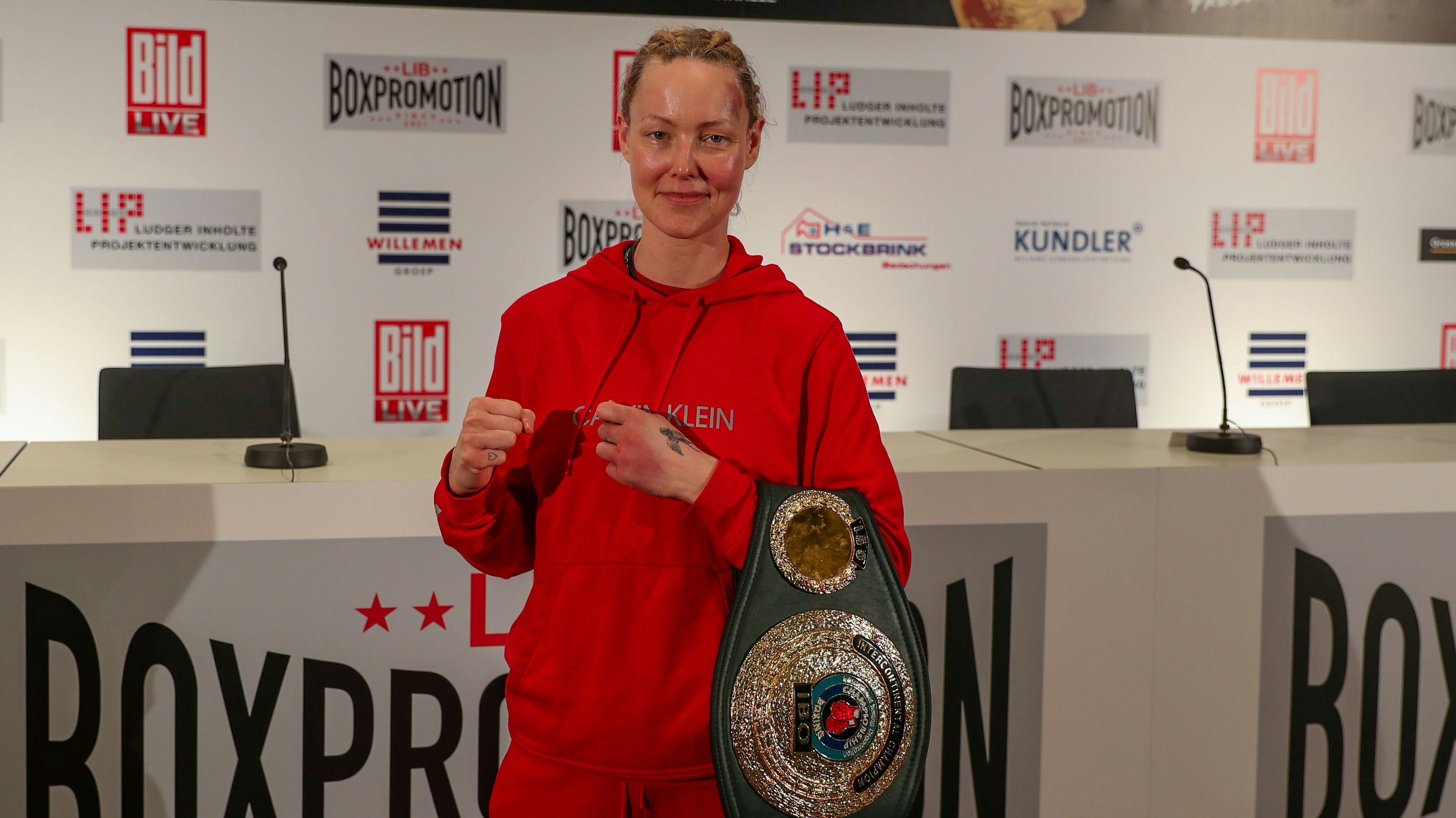 Islamisten-Influencerin, die einst Profiboxerin und Model war: <strong>Hanna Hansen</strong>.