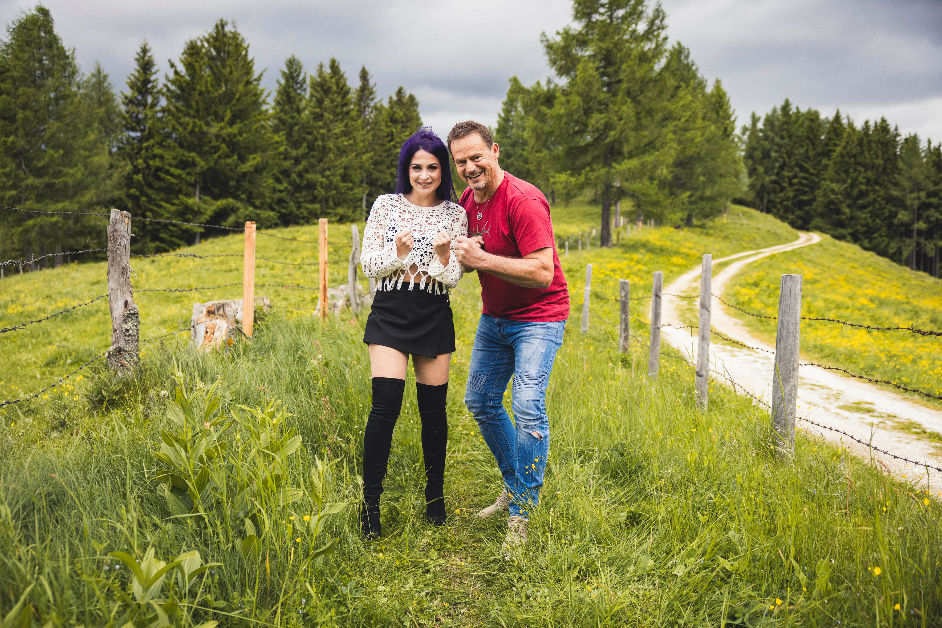 Forsthaus Rampensau 2025: Kult-Tormann Otto Konrad und Schlagersängerin Bianca Holzmann