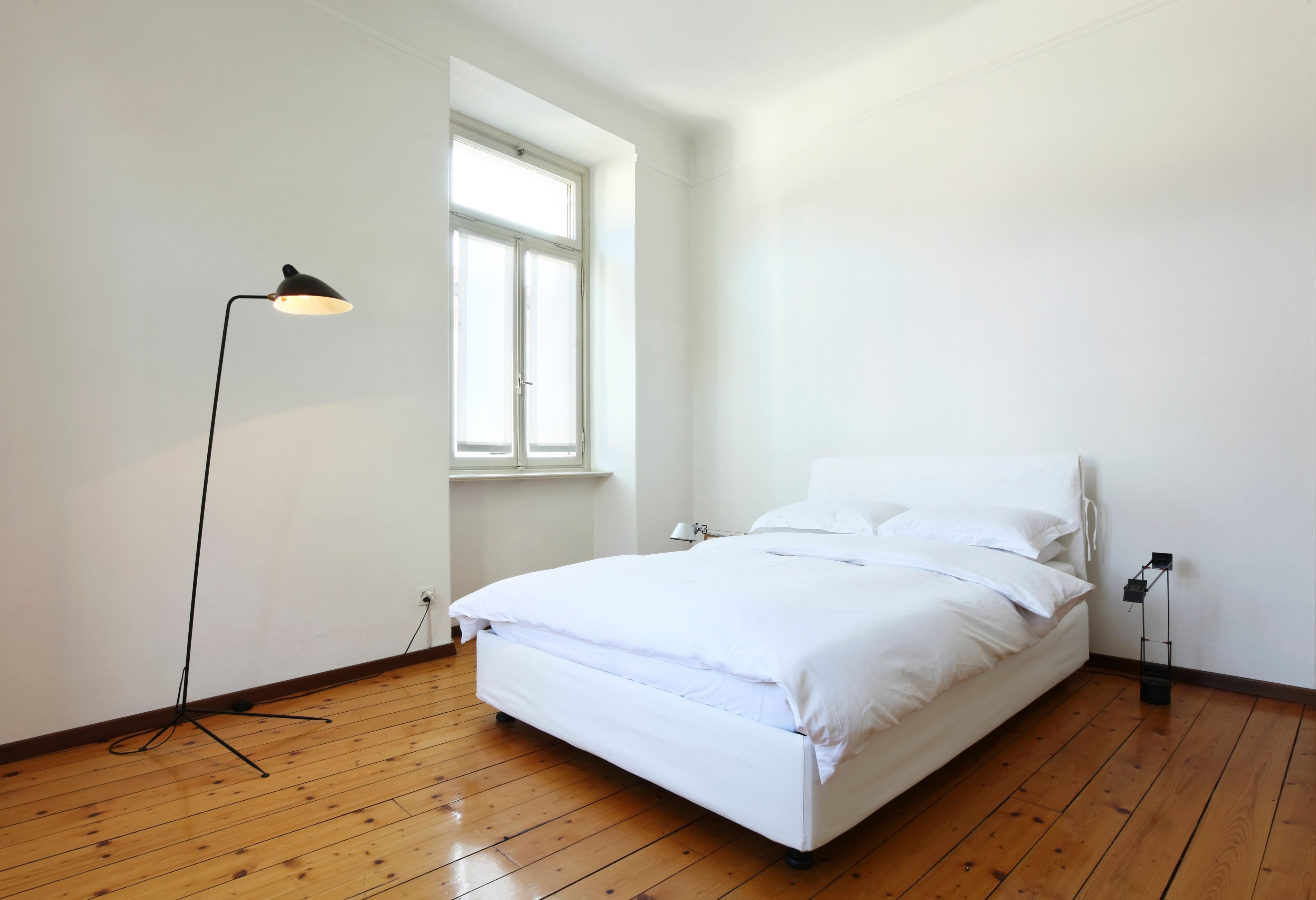 Symbolfoto einer einfachen Wohnung – auf Booking wurde eine ähnliche Bleibe für 40.000€ pro Nacht angeboten.