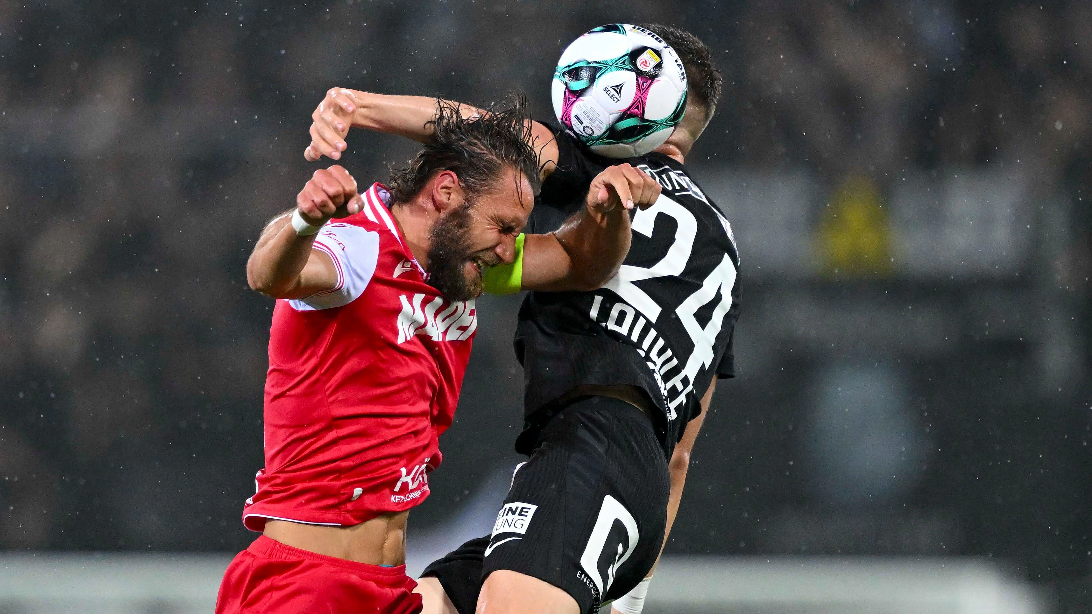 Der GAK und Sturm Graz treffen im Grazer Derby aufeinander. 