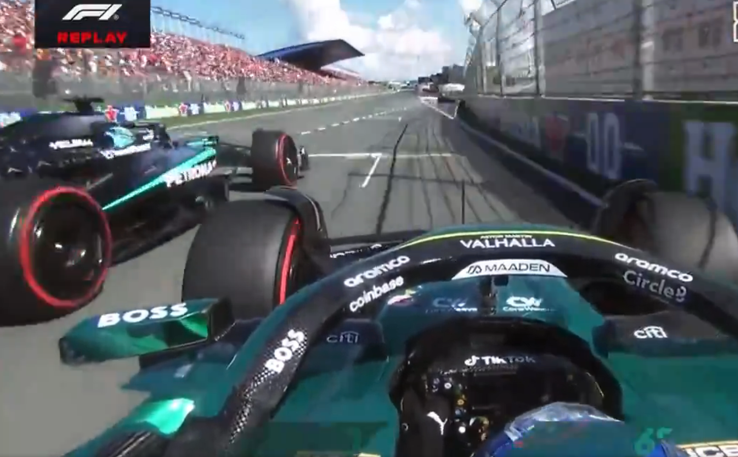 Fast hätte es zwischen George Russell und Fernando Alonso gekracht.