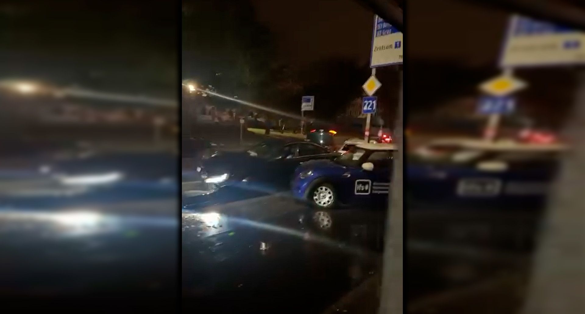 Audi-Fahrer kracht in geparkte Fahrzeuge am Gaudenzdorfer Gürtel