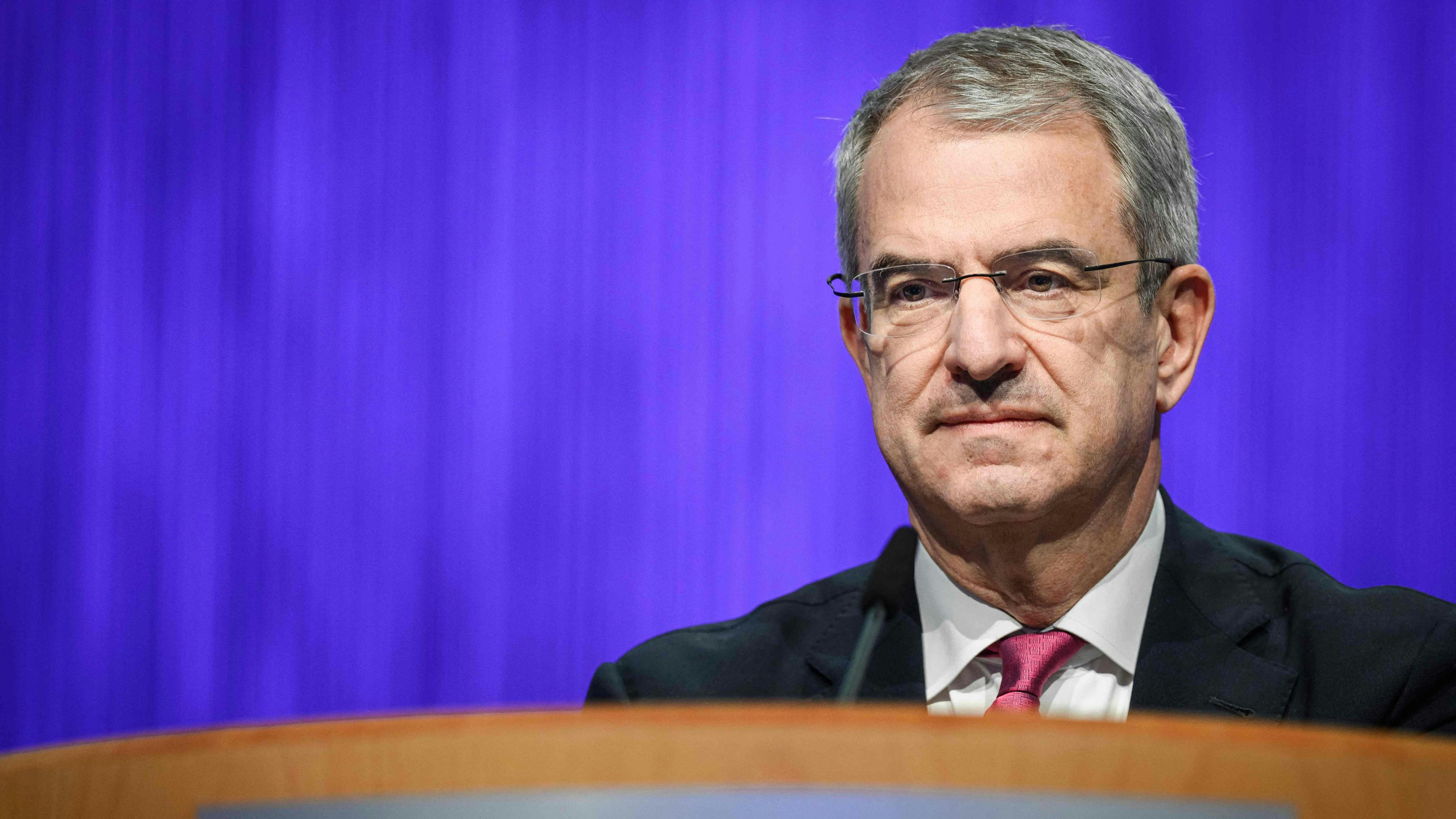 Heute.at - Gspusi mit Mitarbeiterin! Nestlé feuert CEO Freixe