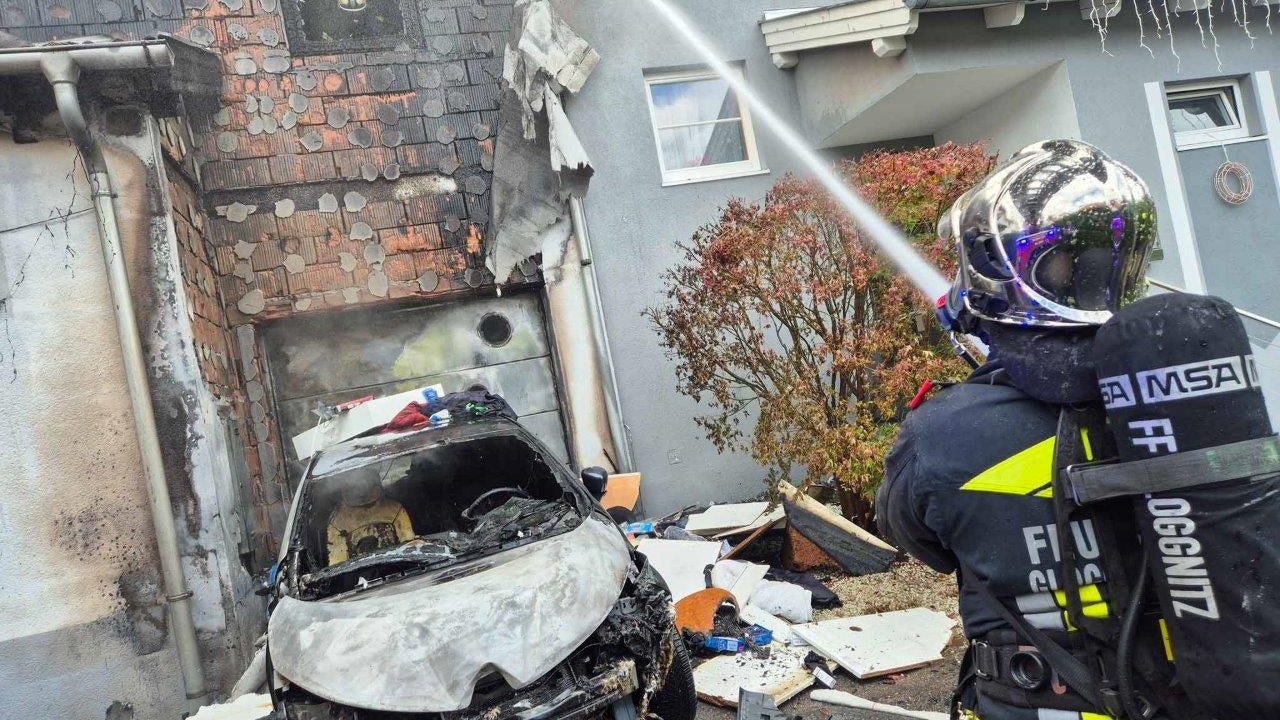 Heute.at - E-Auto, Wohnhaus in Brand – das ist der Grund