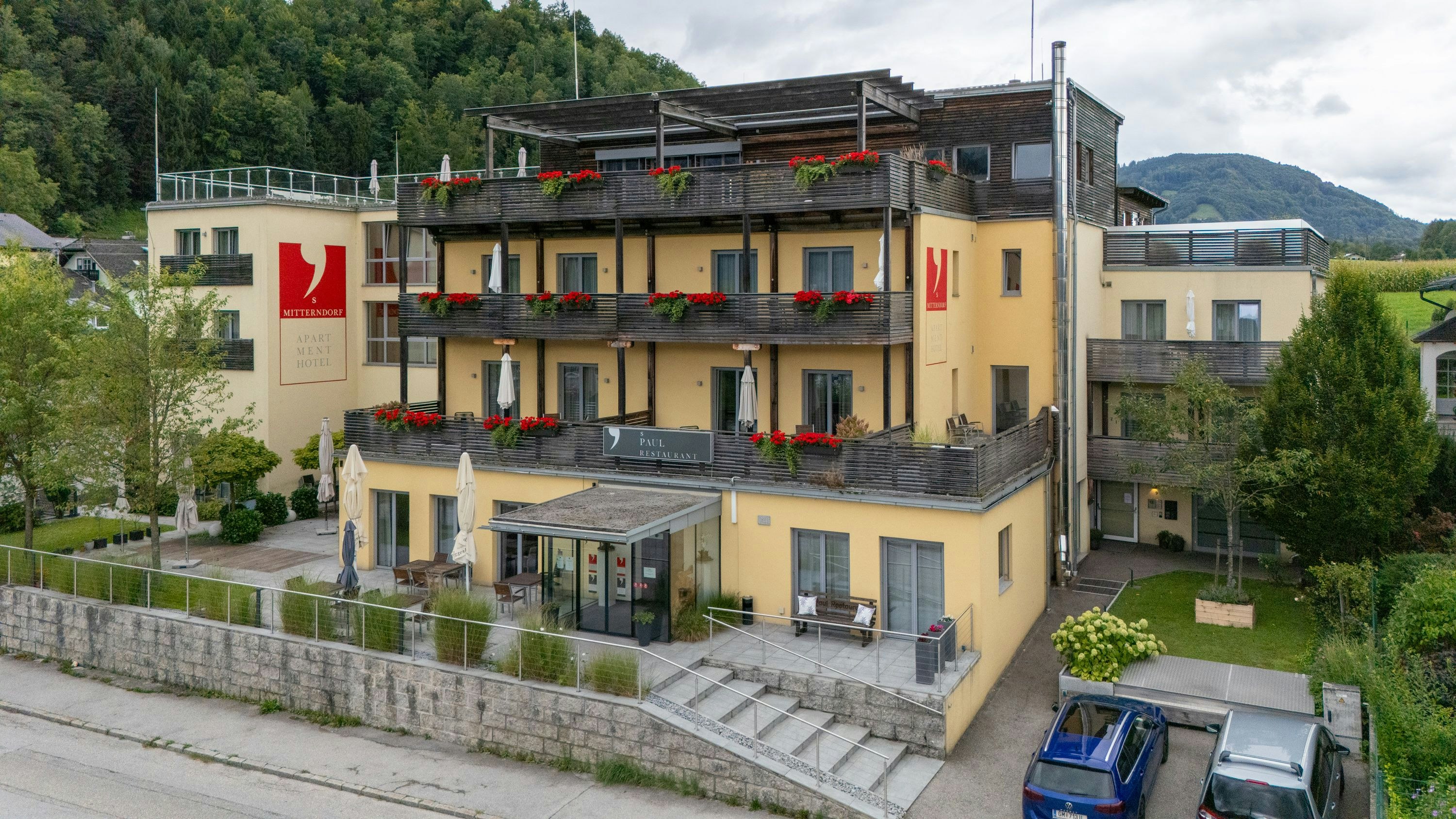 Heute.at - Gäste müssen sparen – beliebtes Haubenlokal sperrt zu