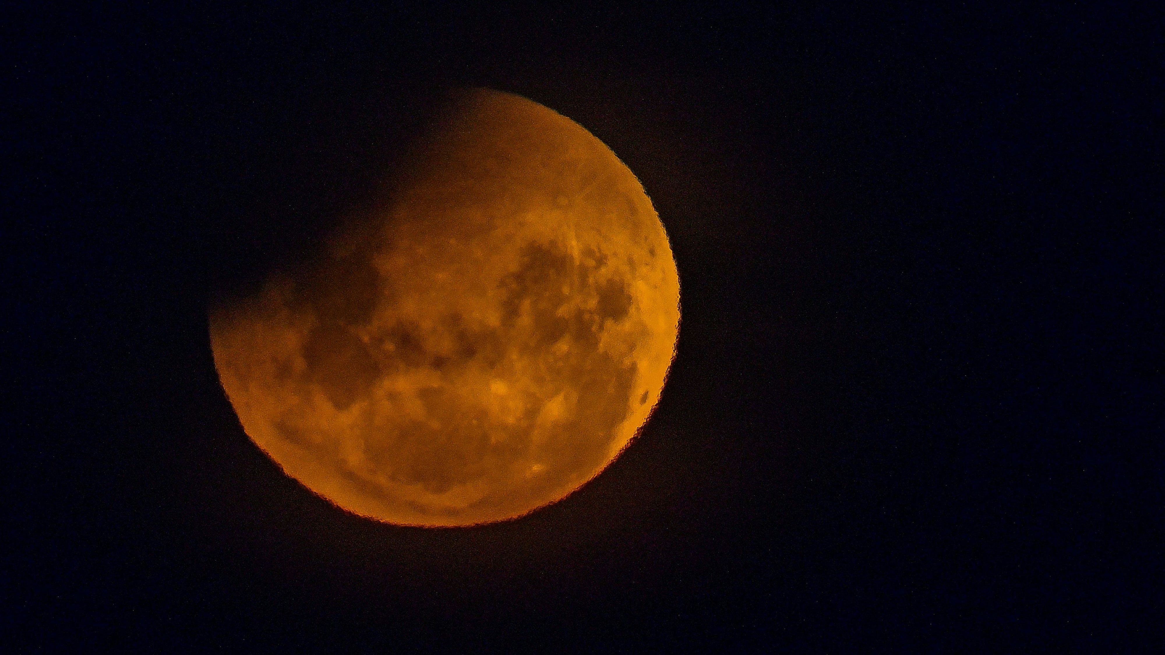 Heute.at - Mondfinsternis und Milchstraße in Wien – alle Fakten