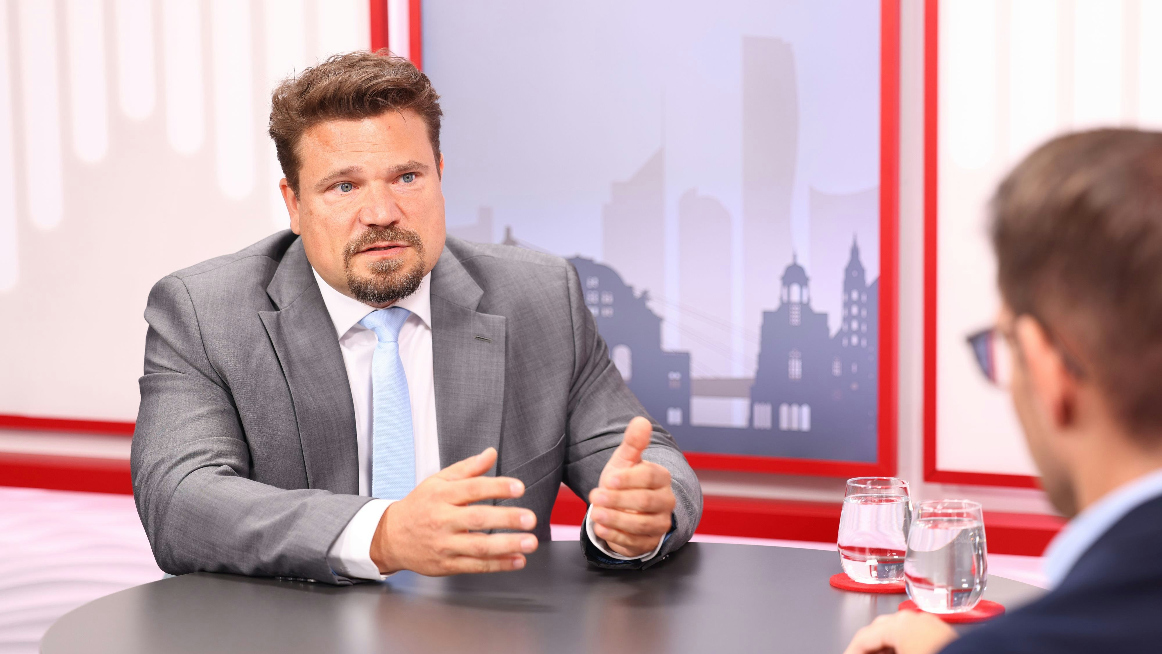 800 Dienstautos, kaum genutzt – Wiener Netze in Kritik