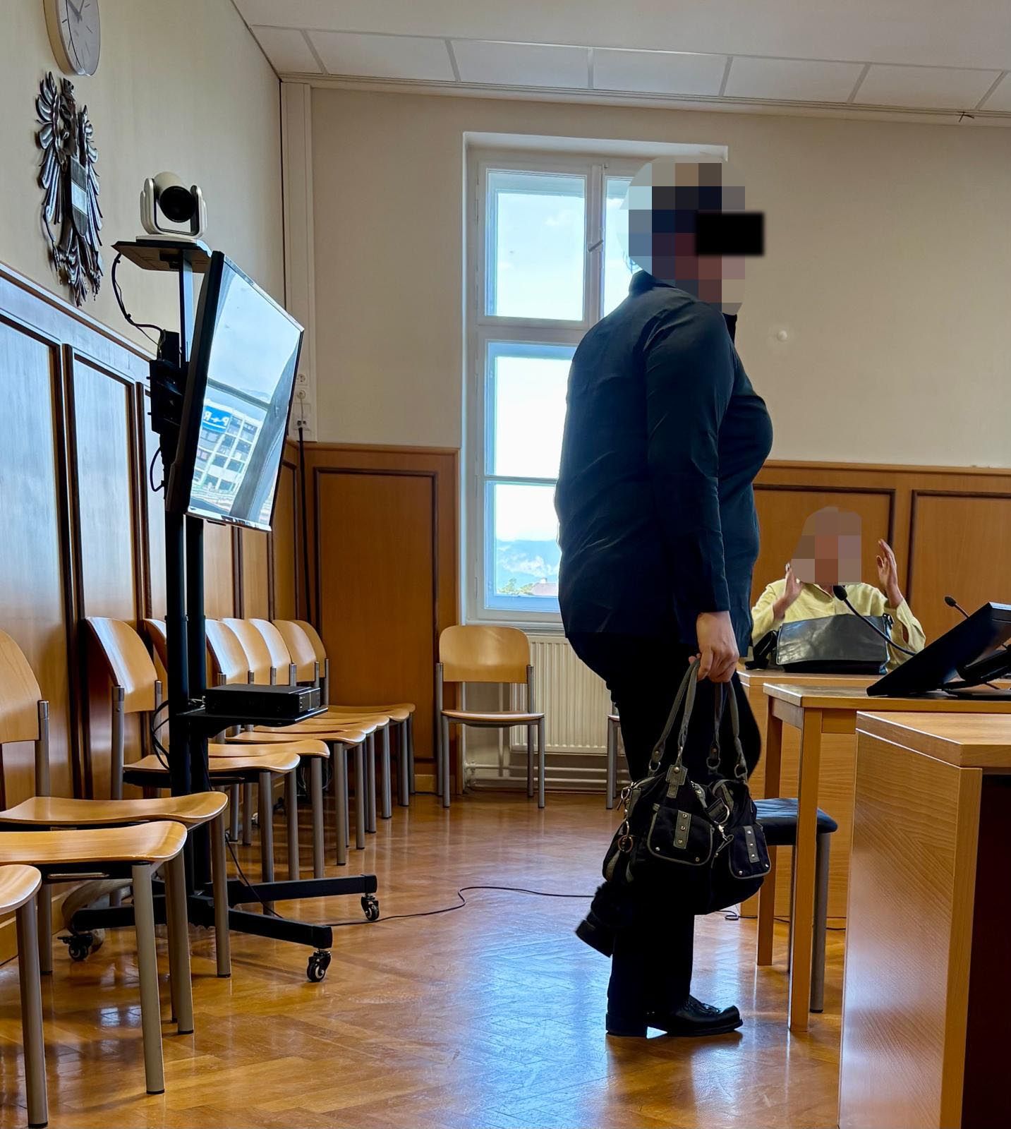 Die Angeklagte beim Prozess in Wr. Neustadt