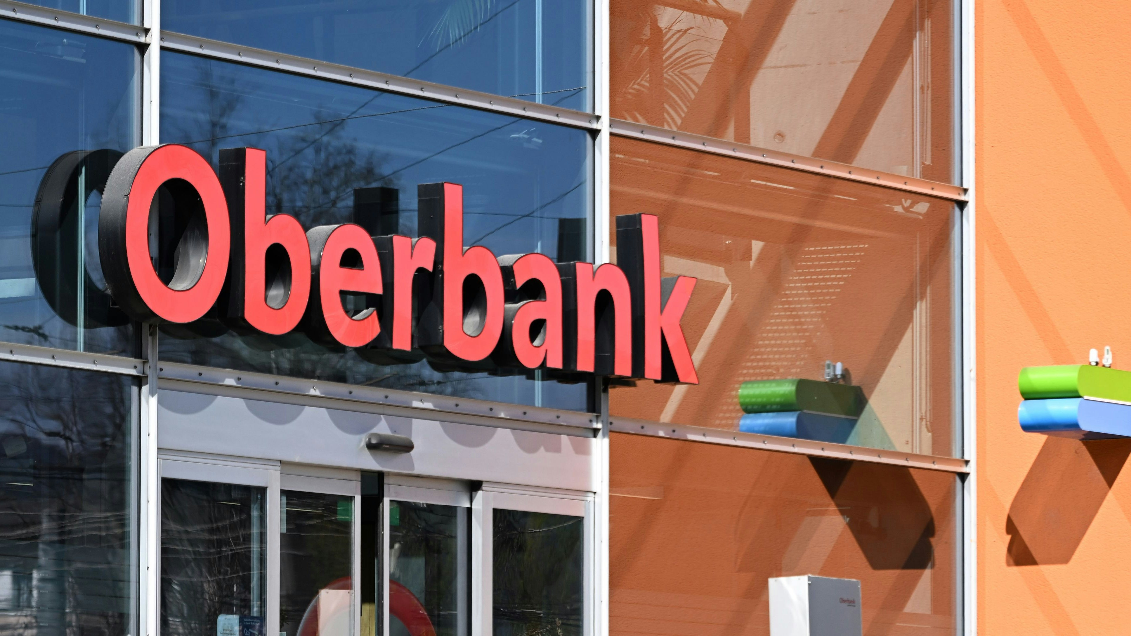 Heute.at - Österreichische Bank schafft hier das Bargeld ab