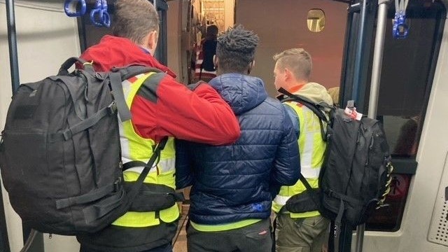 Heute.at - Österreich schiebt Straftäter nach Afghanistan ab