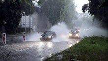 Heftige Gewitter mit Sintflut-Regen wüten in Österreich