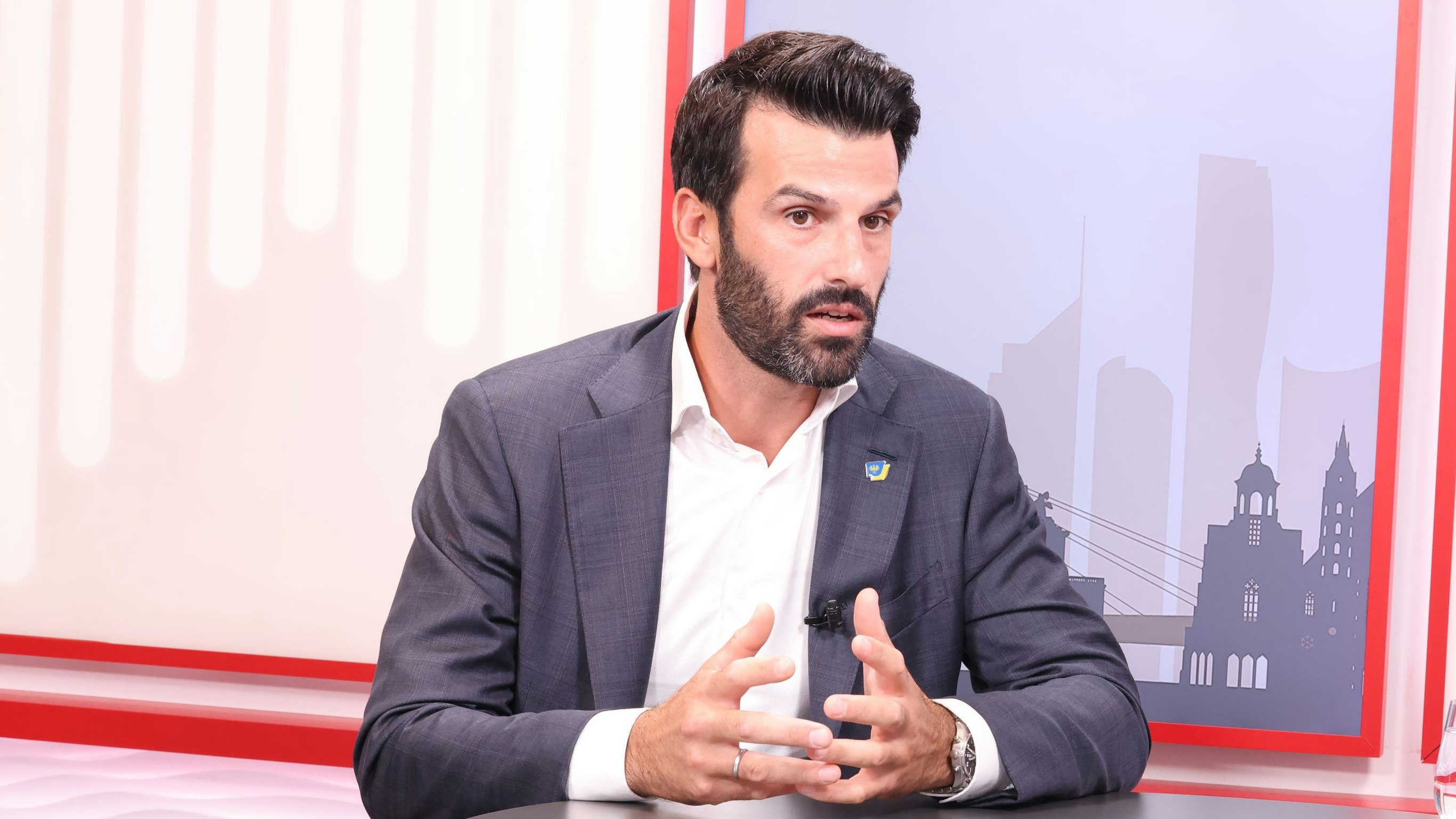 Niederösterreichs FP-Chef und LH-Stellvertreter Udo Landbauer begrüßt die Entscheidung.