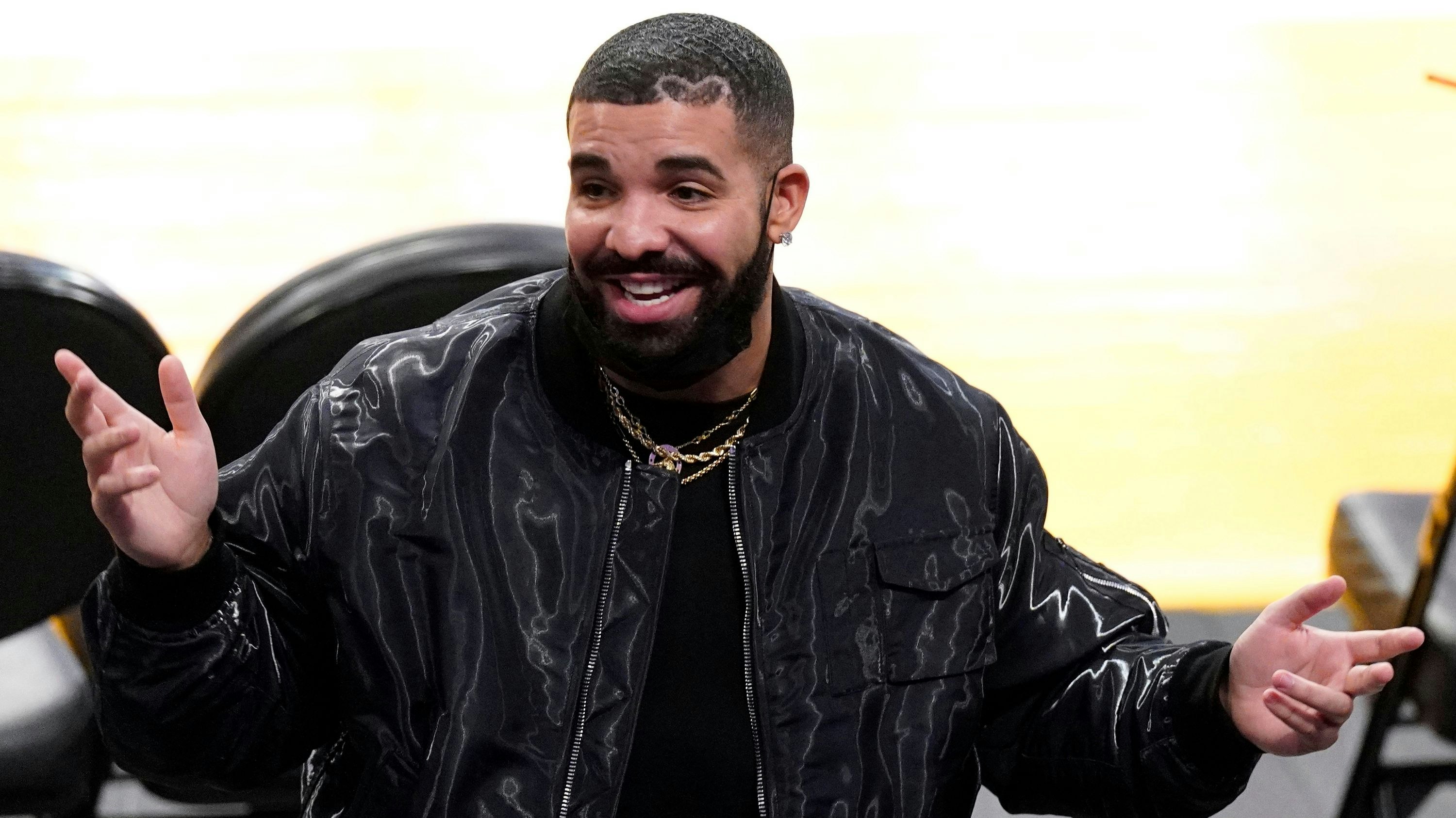 Heute.at - Rap-Star Drake wettet 300.000 Dollar auf Sinner-Sieg