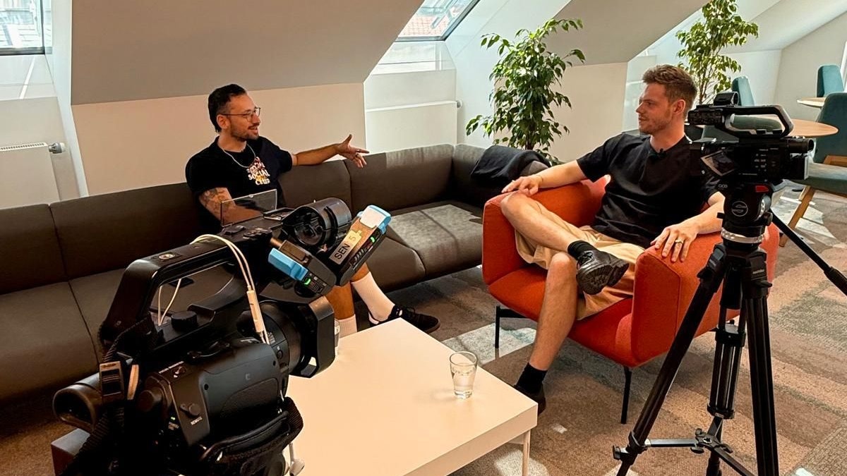 Heute.at - Könnte Antworten geben – Wird KI sogar Gott ersetzen?