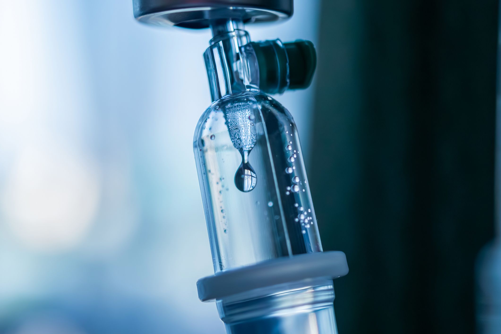 Das letale Präparat wird beim assistierten Suizid als Getränk oder Infusion verabreicht: "Ich bin nicht diejenige, die dafür einen Venenzugang legt", sagt Palliativmedizinerin Gudrun Kreye