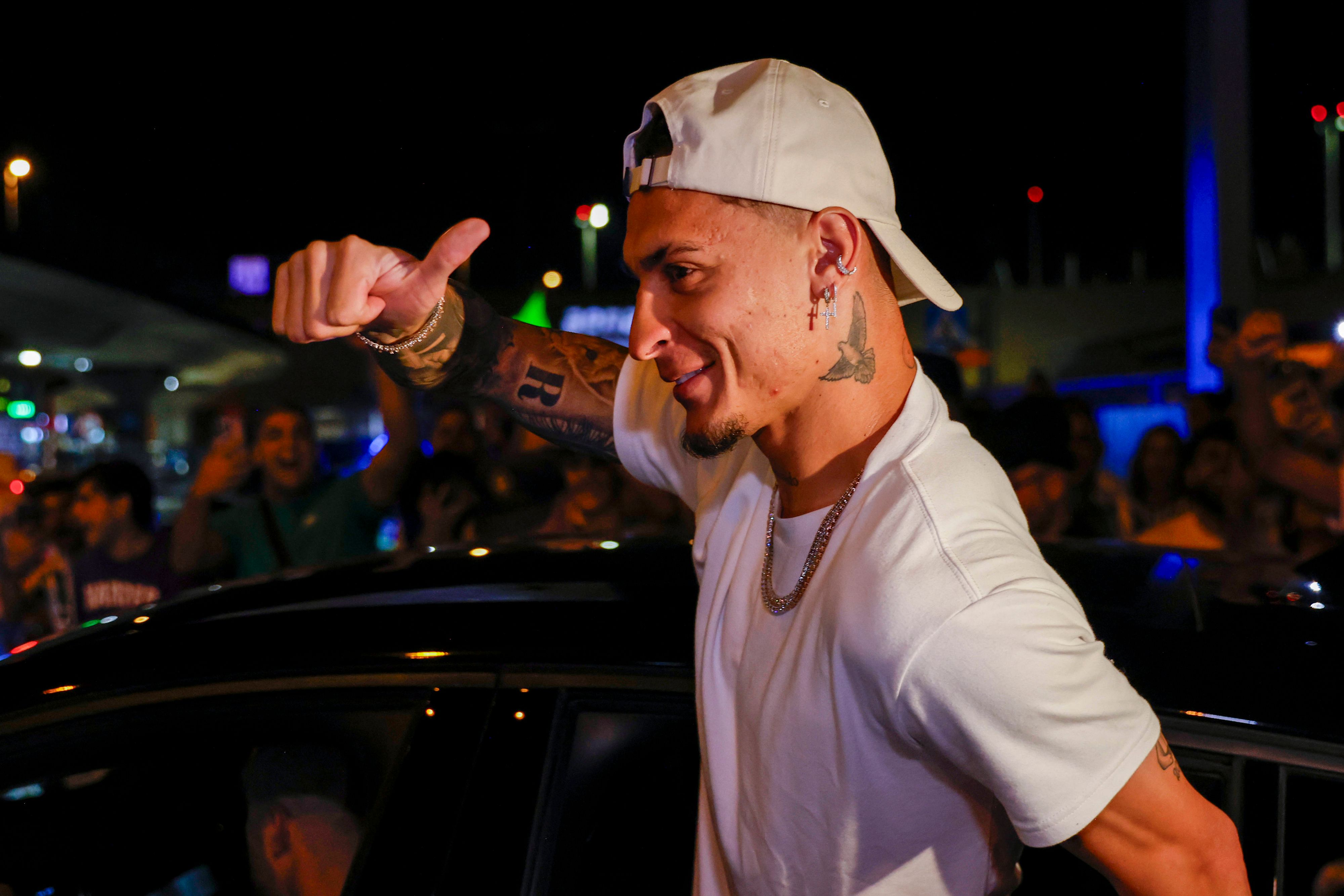 Bayern versuchte, Antony nach München zu holen. 