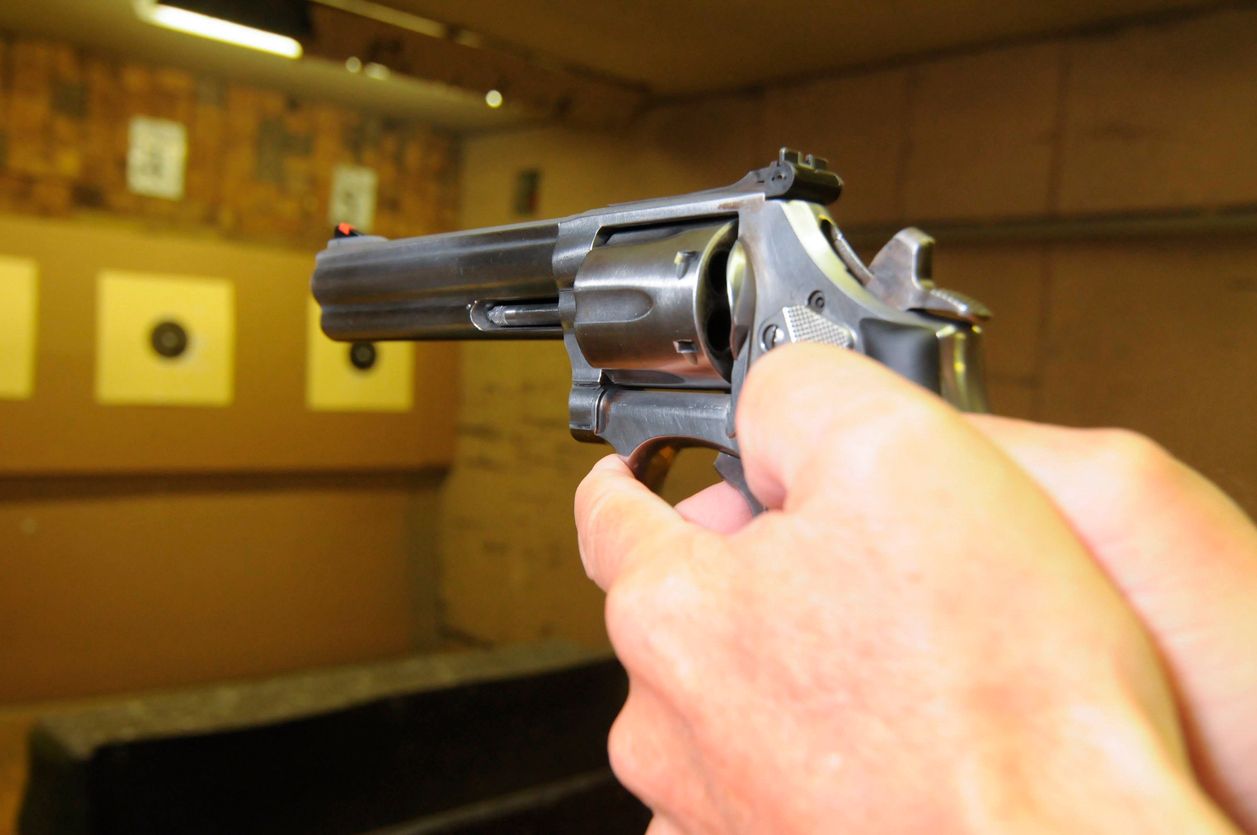 Nach dem Amoklauf in Graz verschärft die Bundesregierung die Waffengesetze.