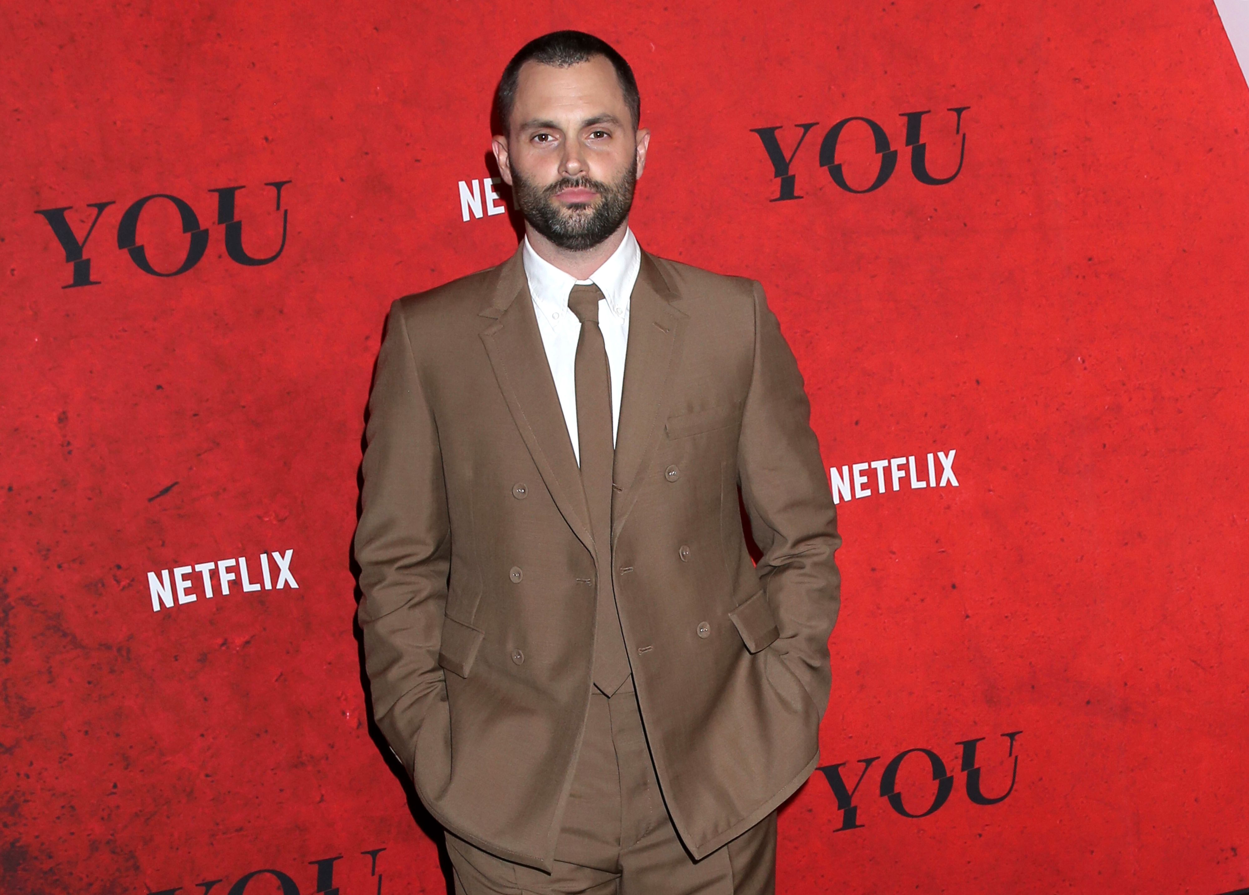 Schauspieler Penn Badgley ist erneut Vater geworden.