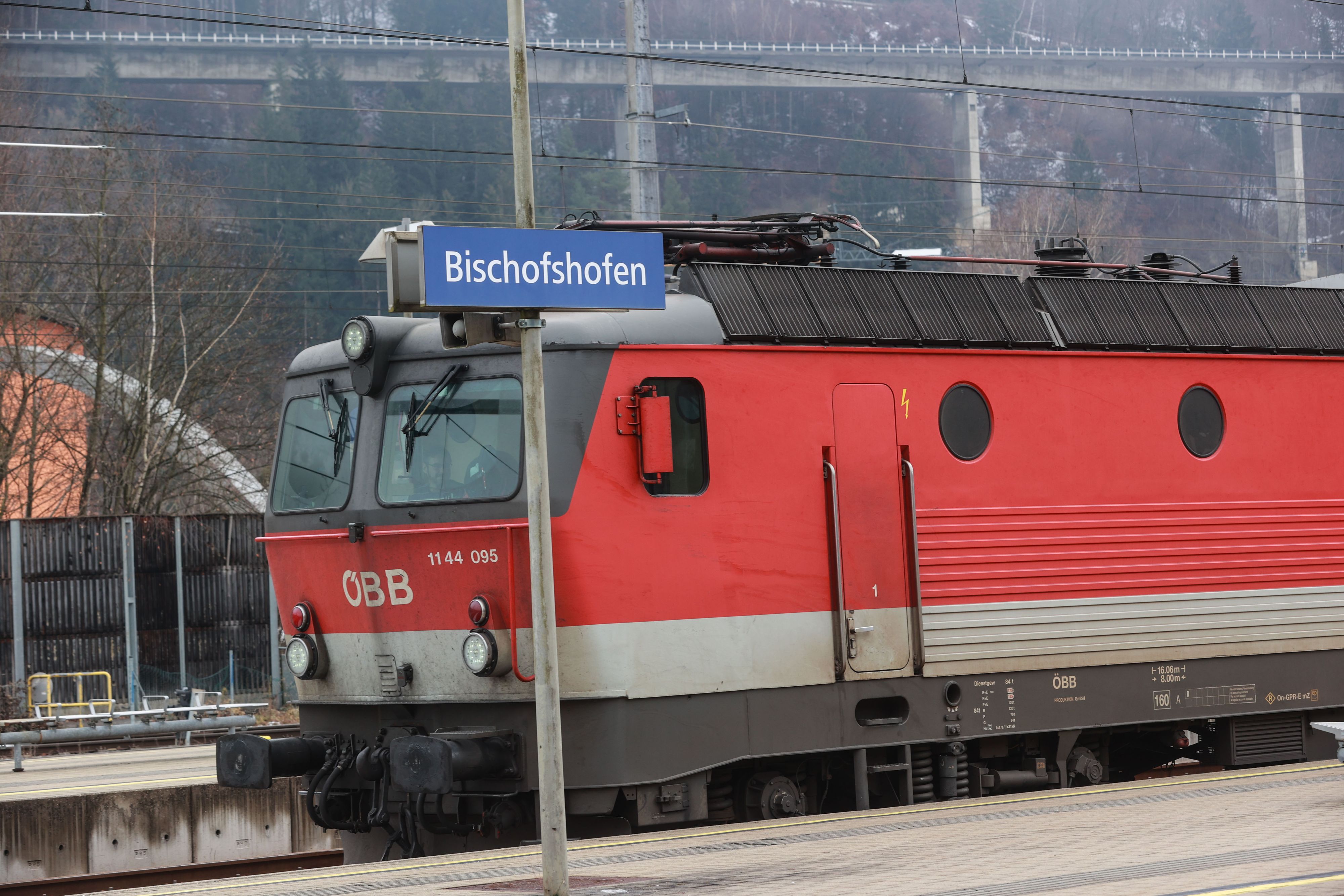Die Ennstalbahn zwischen Bischofshofen (Bild) und Selzthal steht vier Wochen lang still.