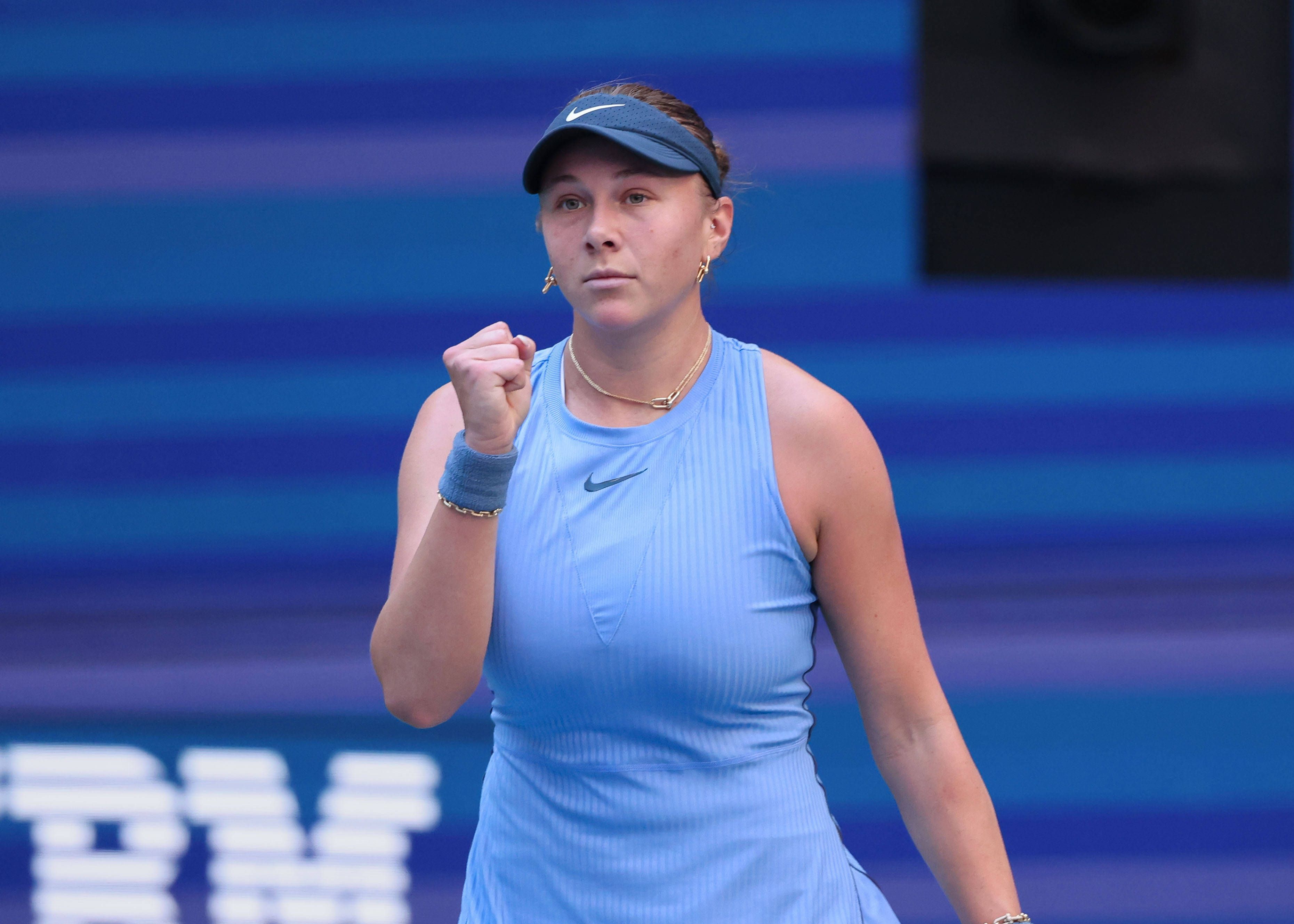 Amanda Anisimova schlägt zurück.