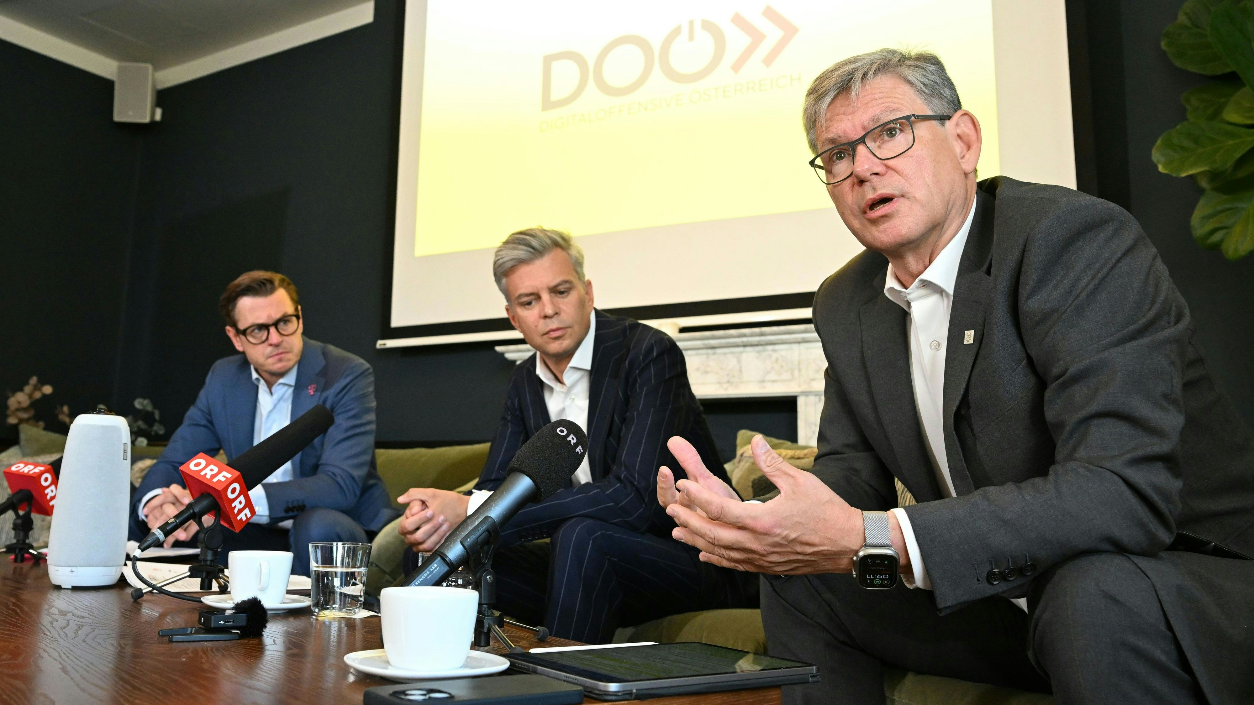 Heute.at - Telekom-Bosse warnen: „Jetzt droht Investitionsstopp