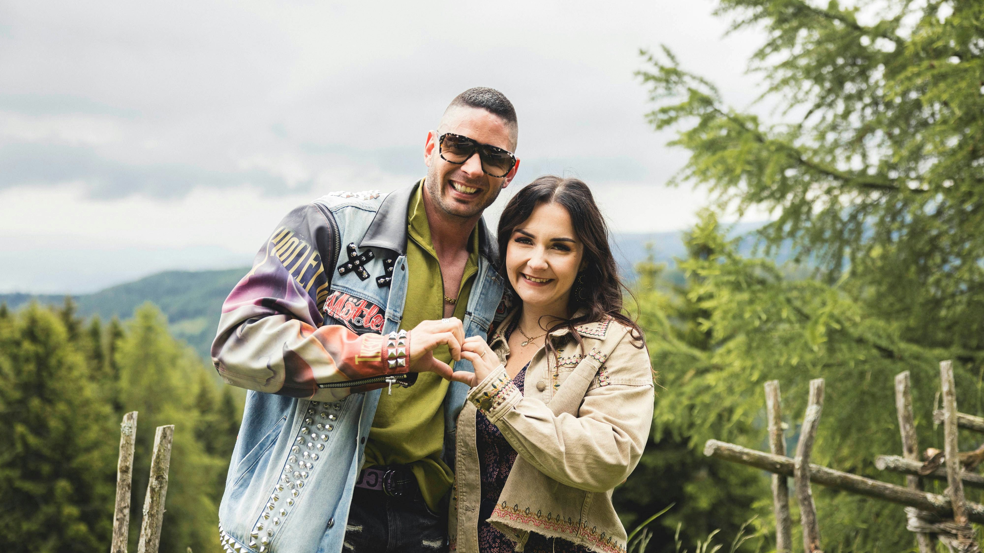 Heute.at - Dieses Power-Paar mischt das Forsthaus ordentlich auf