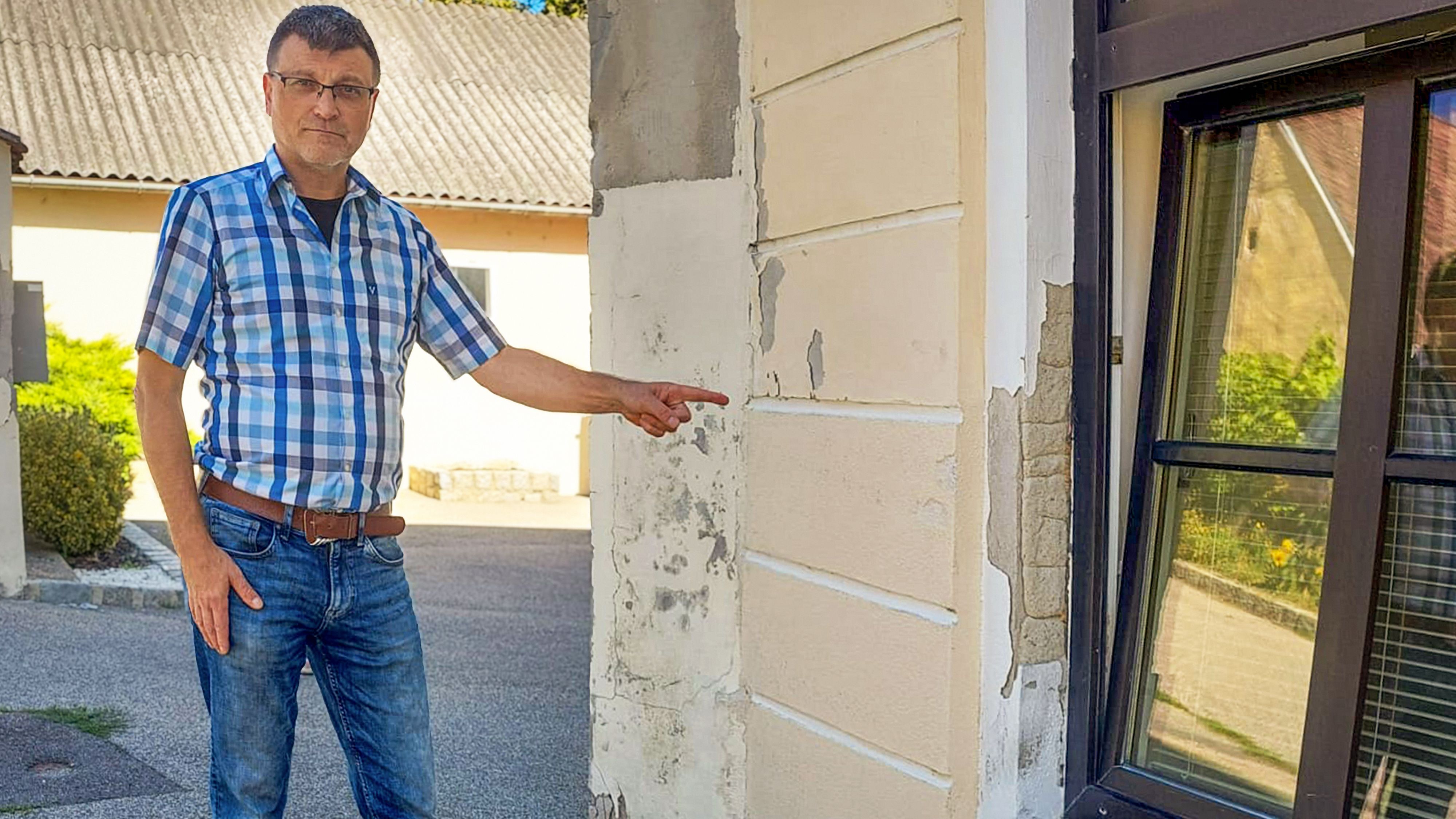 Michael Platzer kämpft für die Sanierung der Genossenschaftswohnung seines 82-jährigen Vaters.