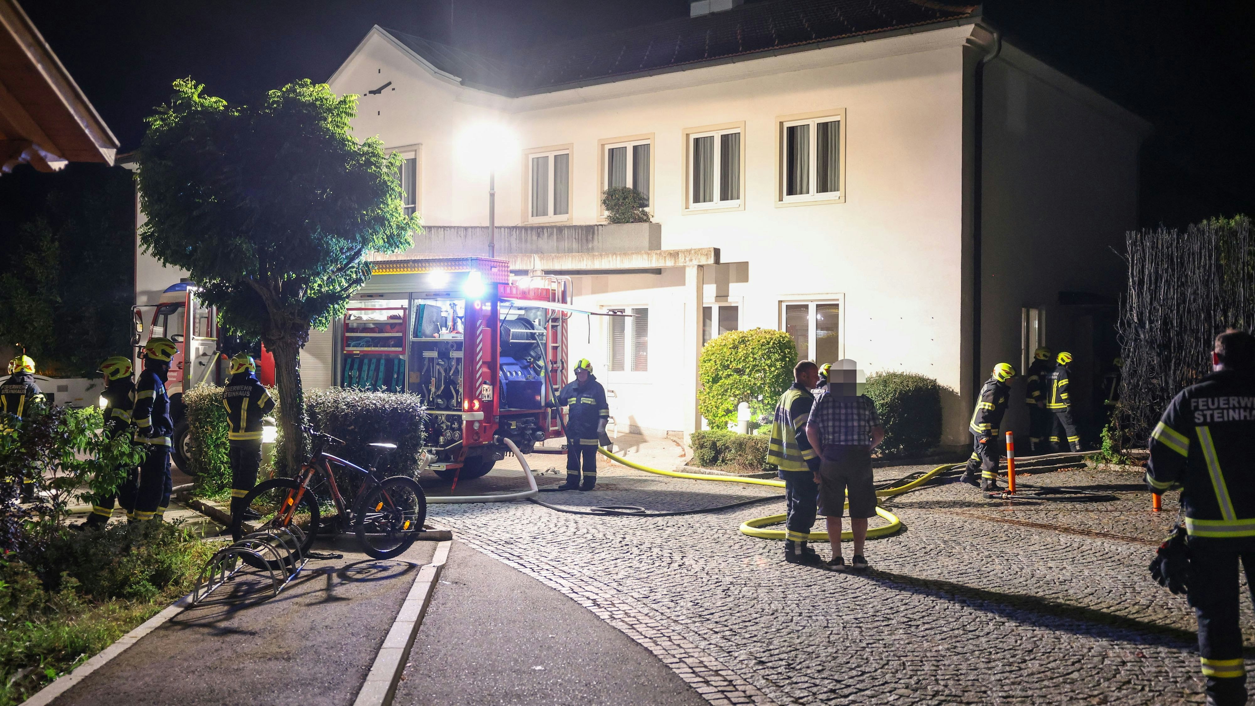 Heute.at - Einsatz in der Nacht – Polizei hat schlimmen Verdacht