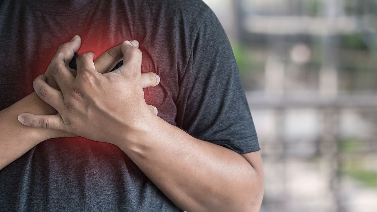 man disease chest pain suffering Heart attack