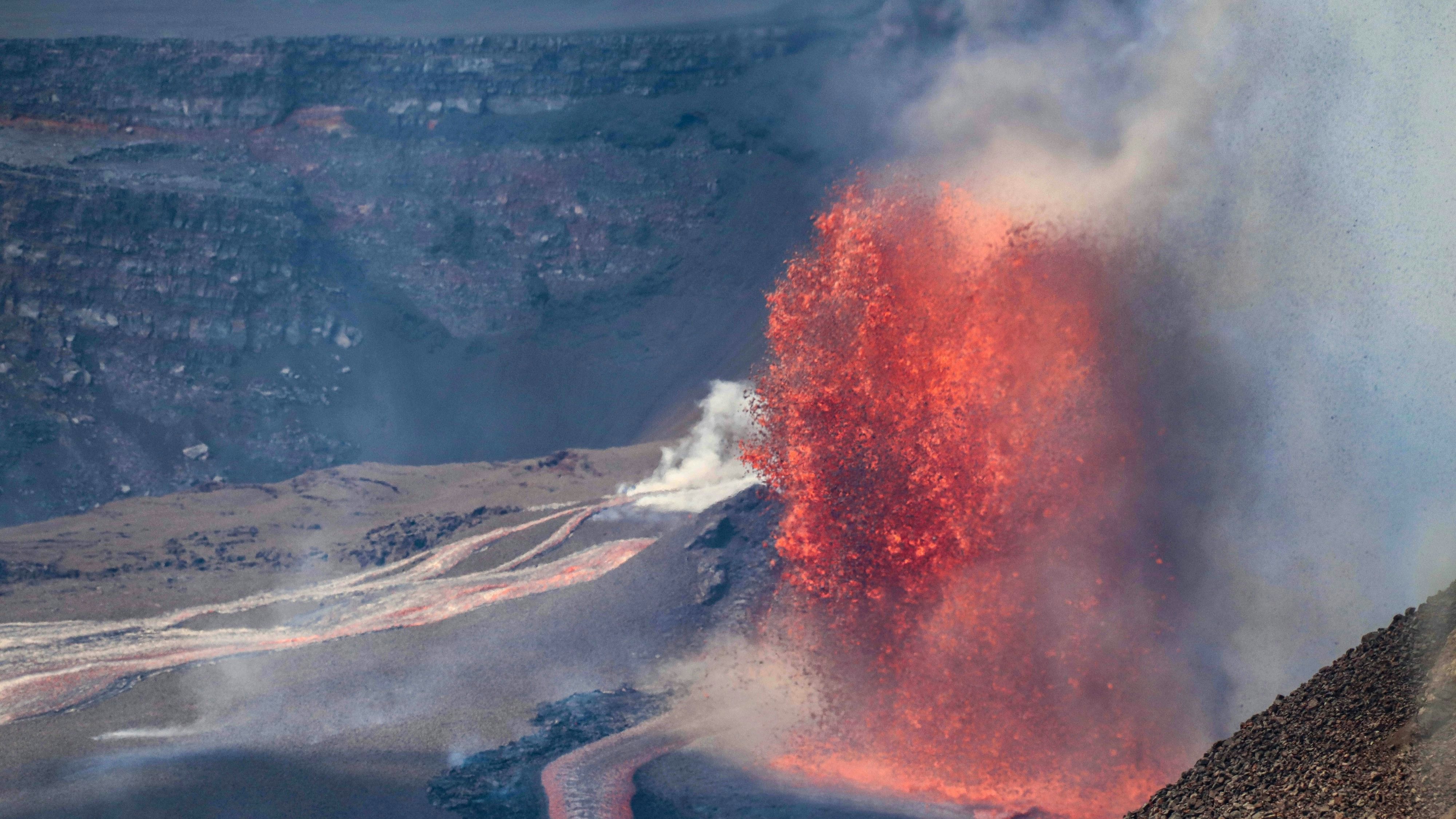 Heute.at - Volnado auf Hawaii – Video zeigt seltenes Phänomen