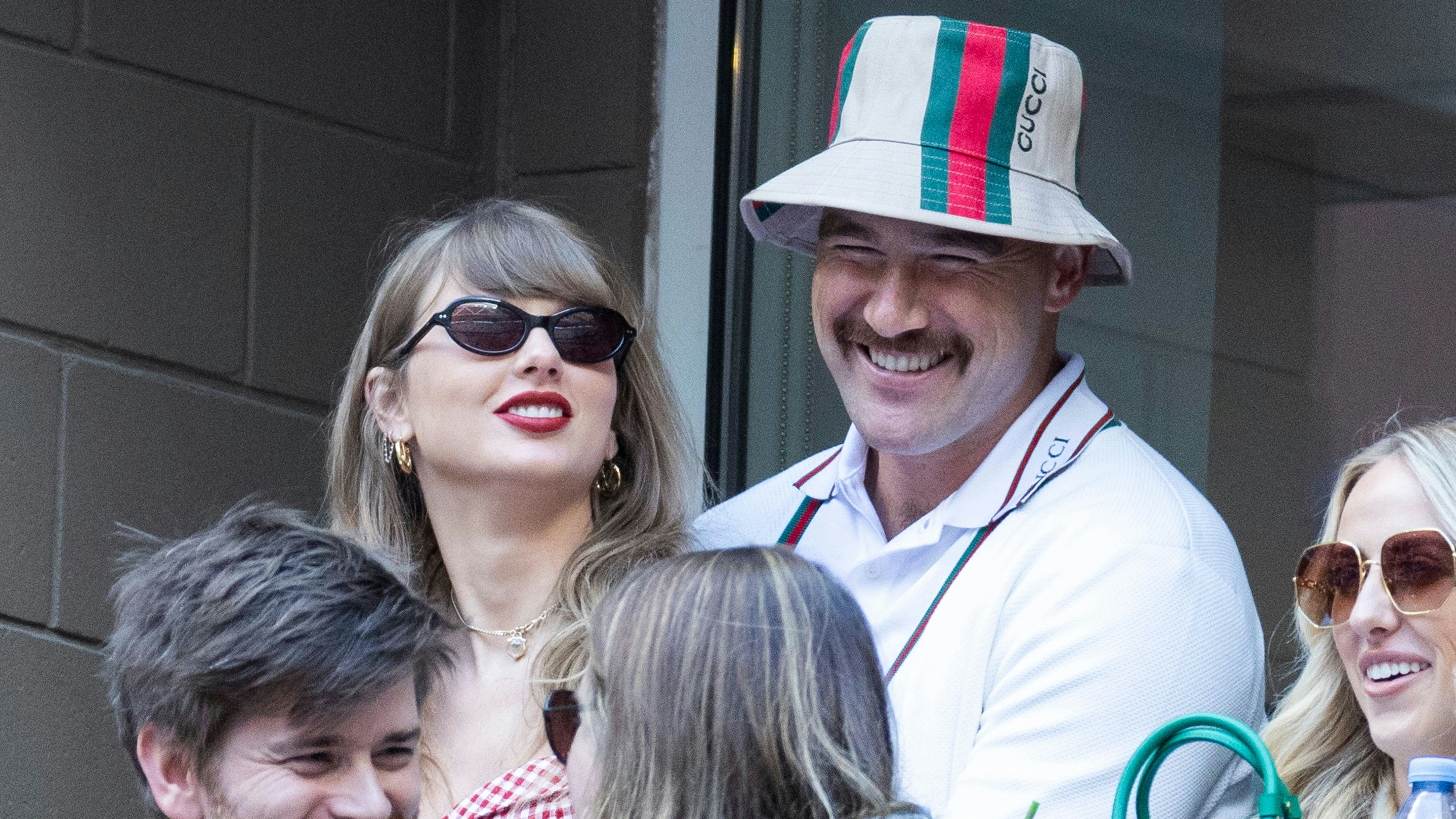 Heute.at - Taylor und Travis: Steht Hochzeits-Location schon fest?