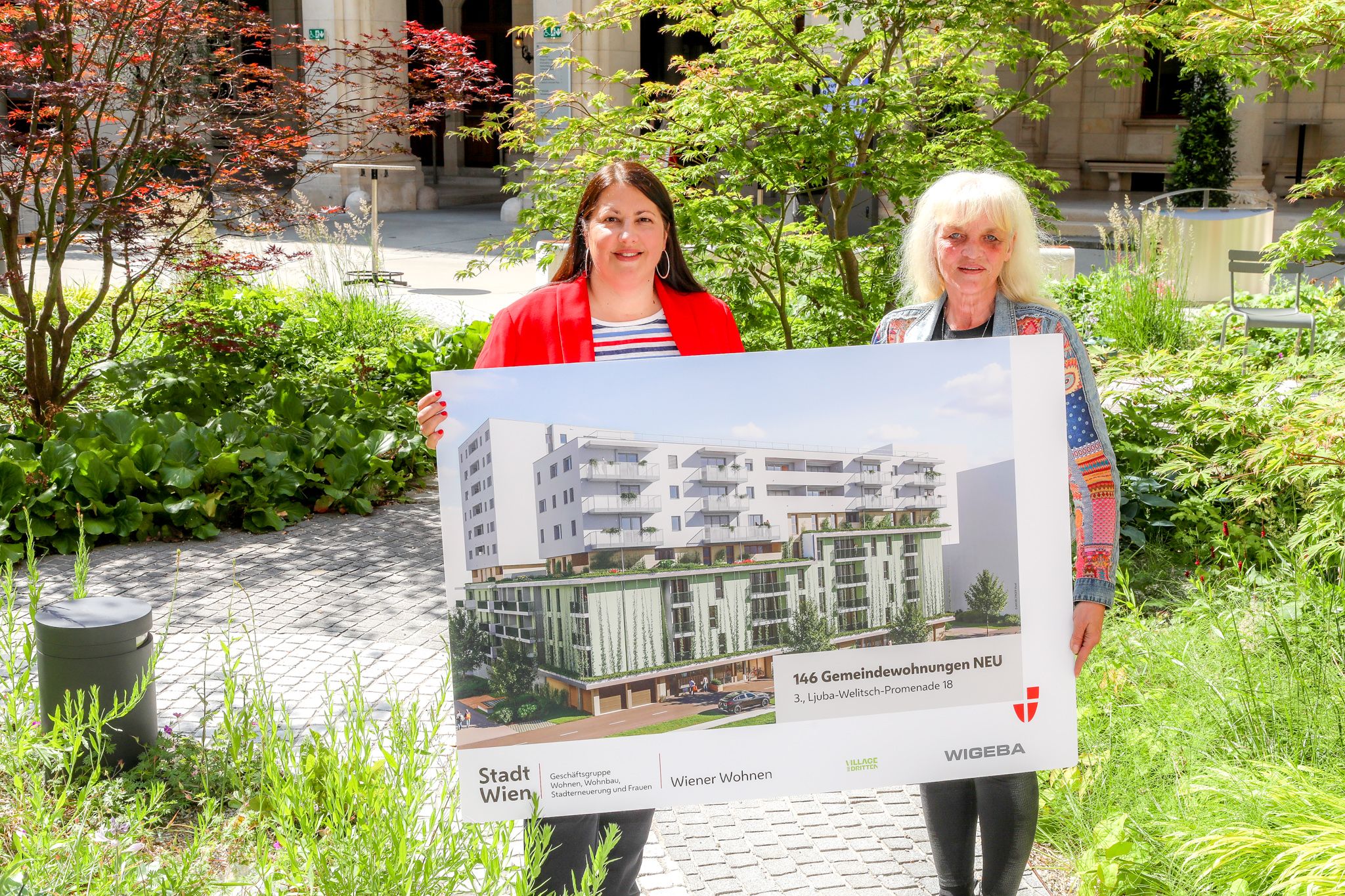 Wohnbau-Stadträtin Kathrin Gaál (l.) und Susanne Wessely, Bezirksvorsteher-Stellvertreterin in Landstraße