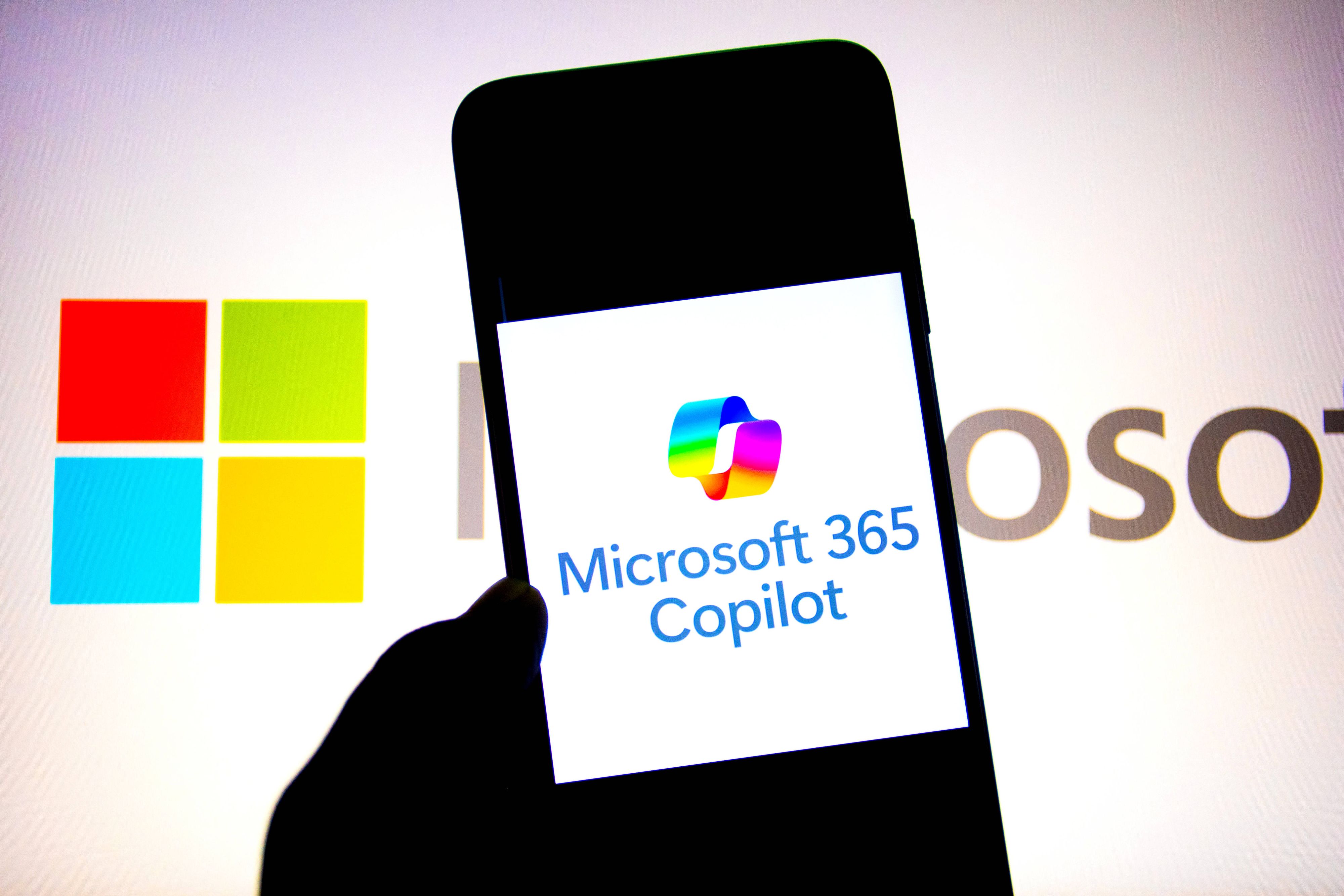 Microsoft verlangt seit diesem Jahr wegen des integrierten KI-Assistenten Copilot mehr Geld für Office 365.