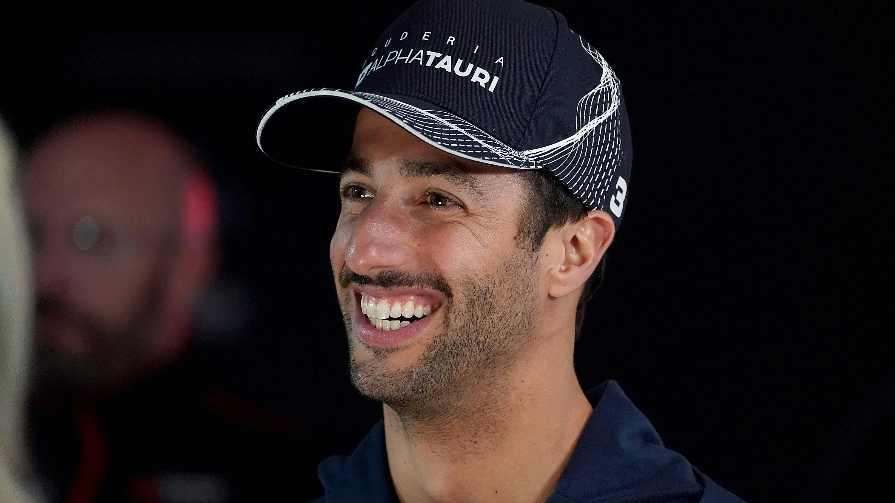 Heute.at - Neue Aufgabe - Formel-1-Kultfahrer bestätigt Rücktritt