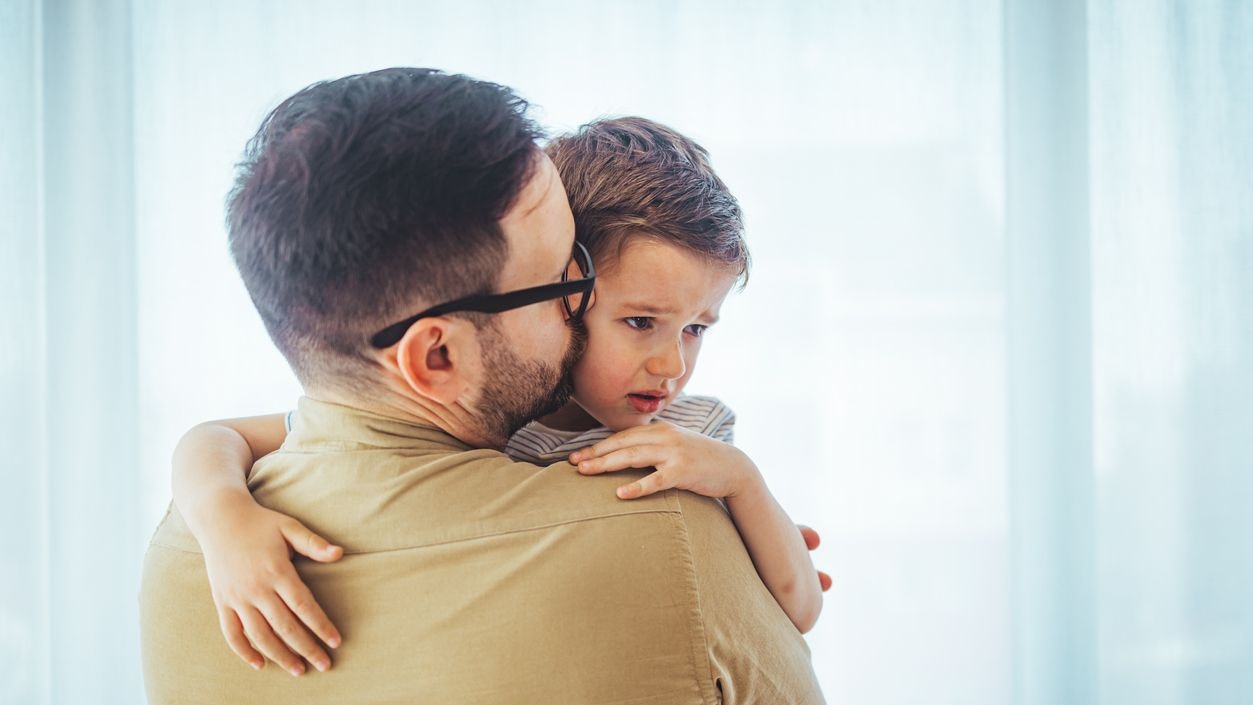 Heute.at - Vater bricht zusammen – fremde Familie rettet Kind (2)