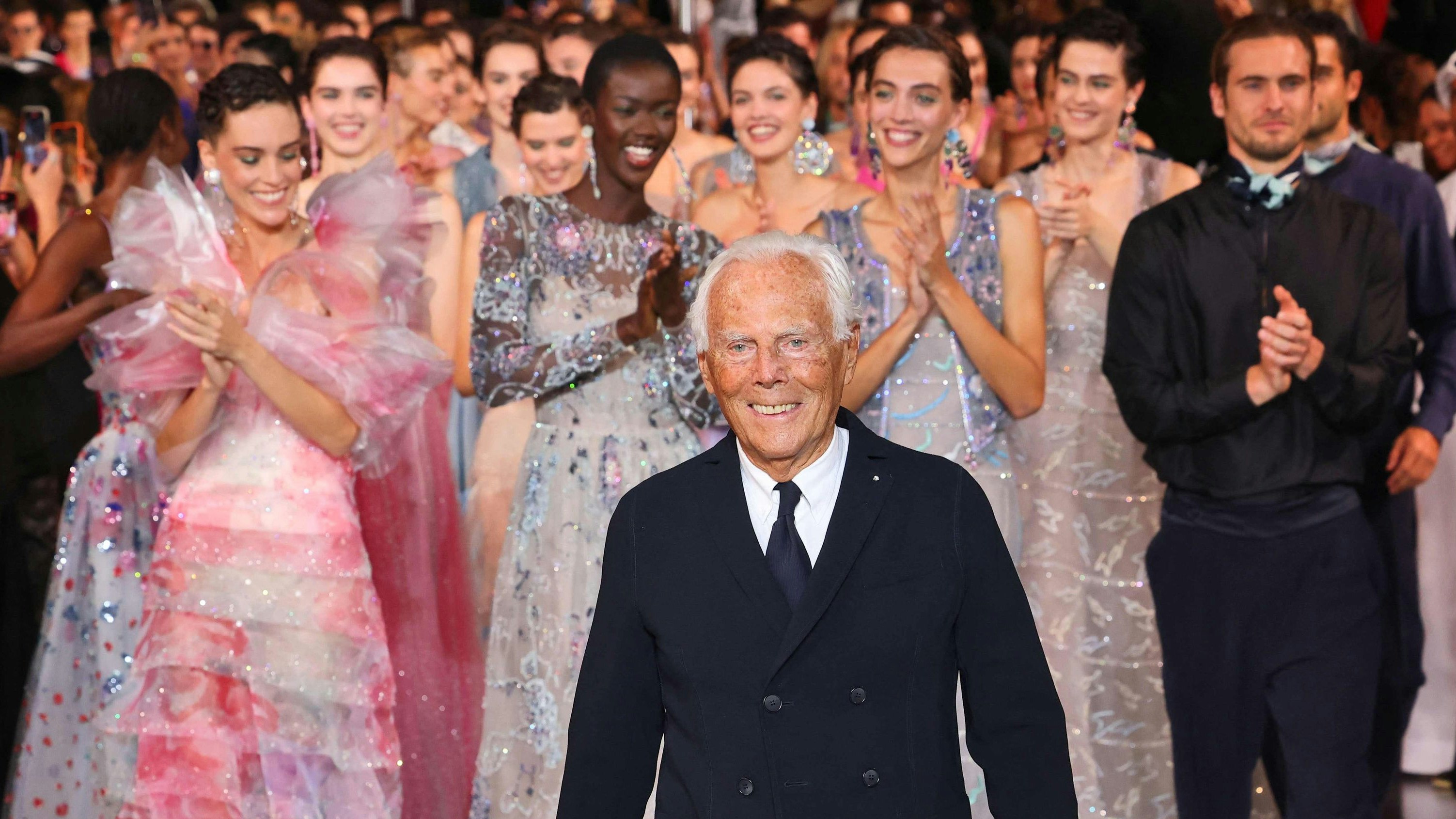 Heute.at - Diese vier Fakten machen Giorgio Armani unsterblich