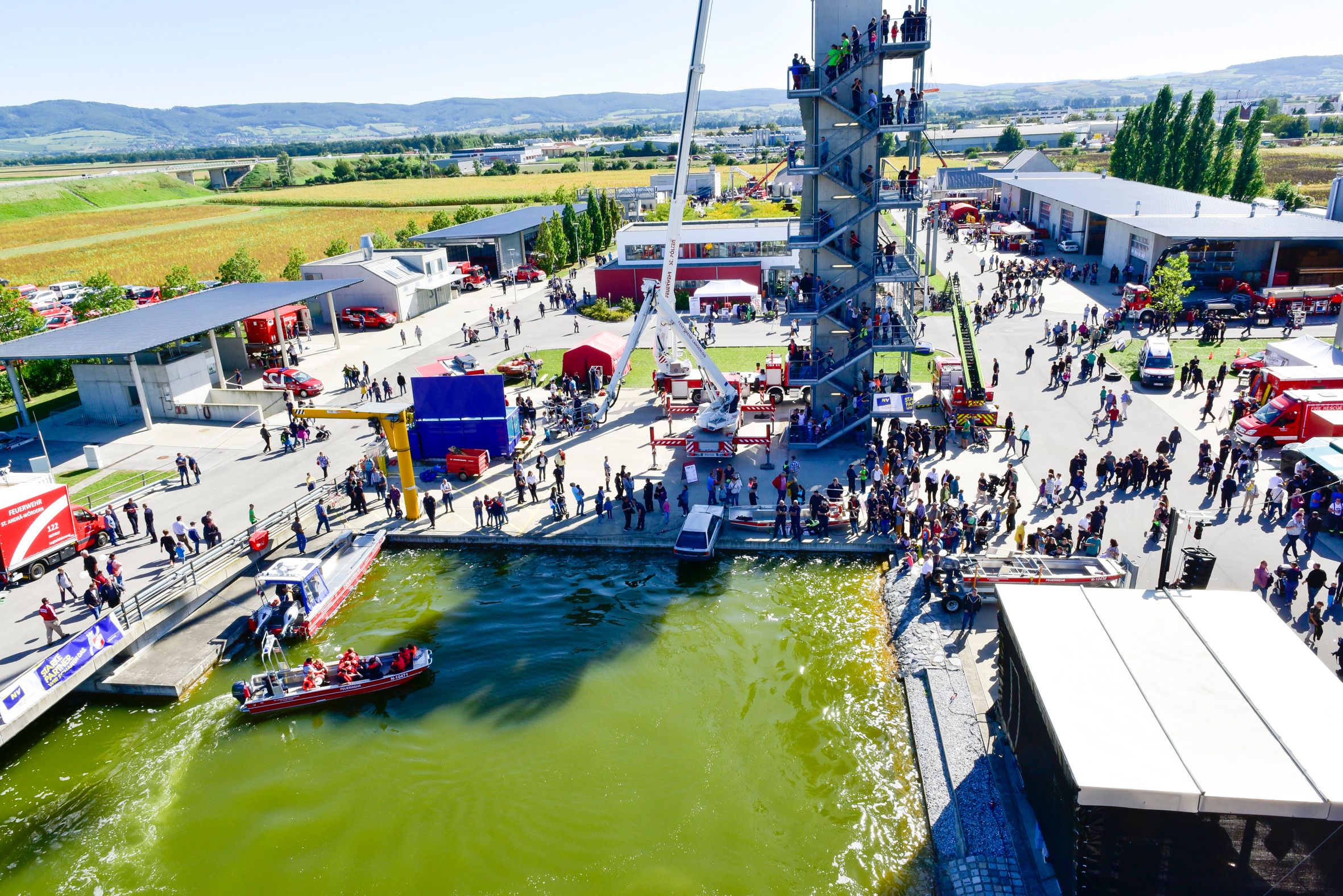 Die Feuerwehr-Show war ein voller Erfolg.